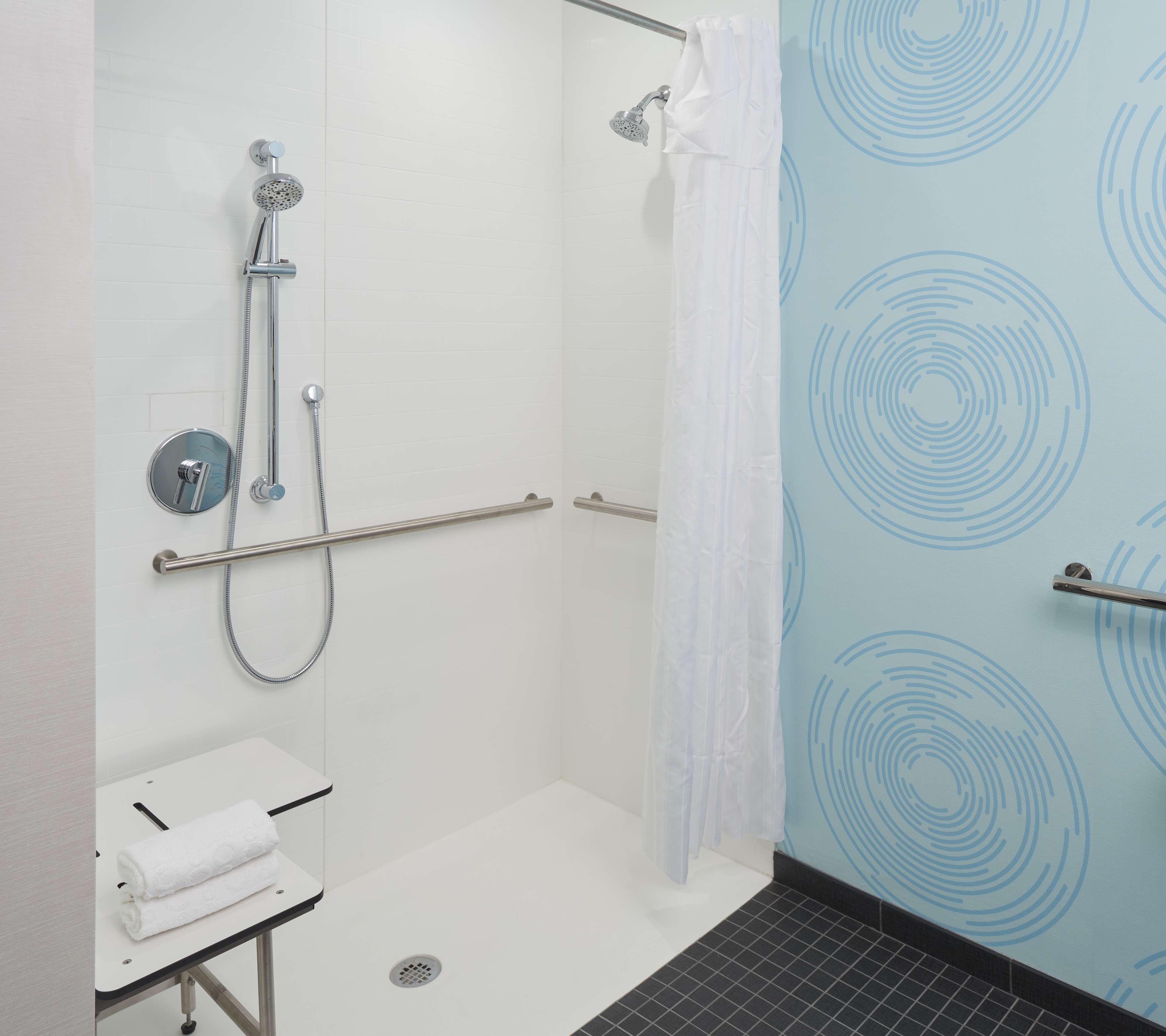 Double Accessible King Size Bed