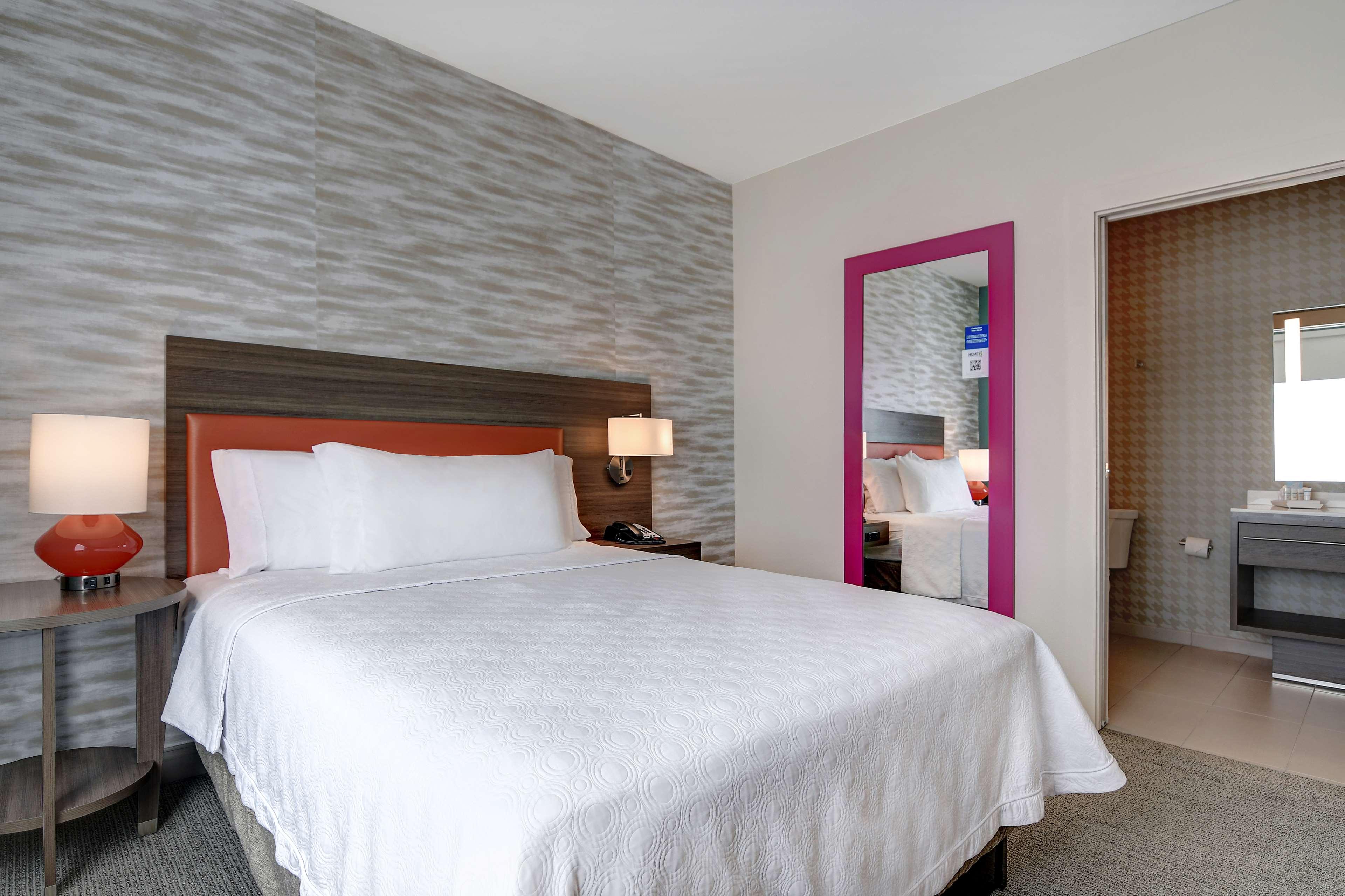 Suite King Bed One Bedroom 