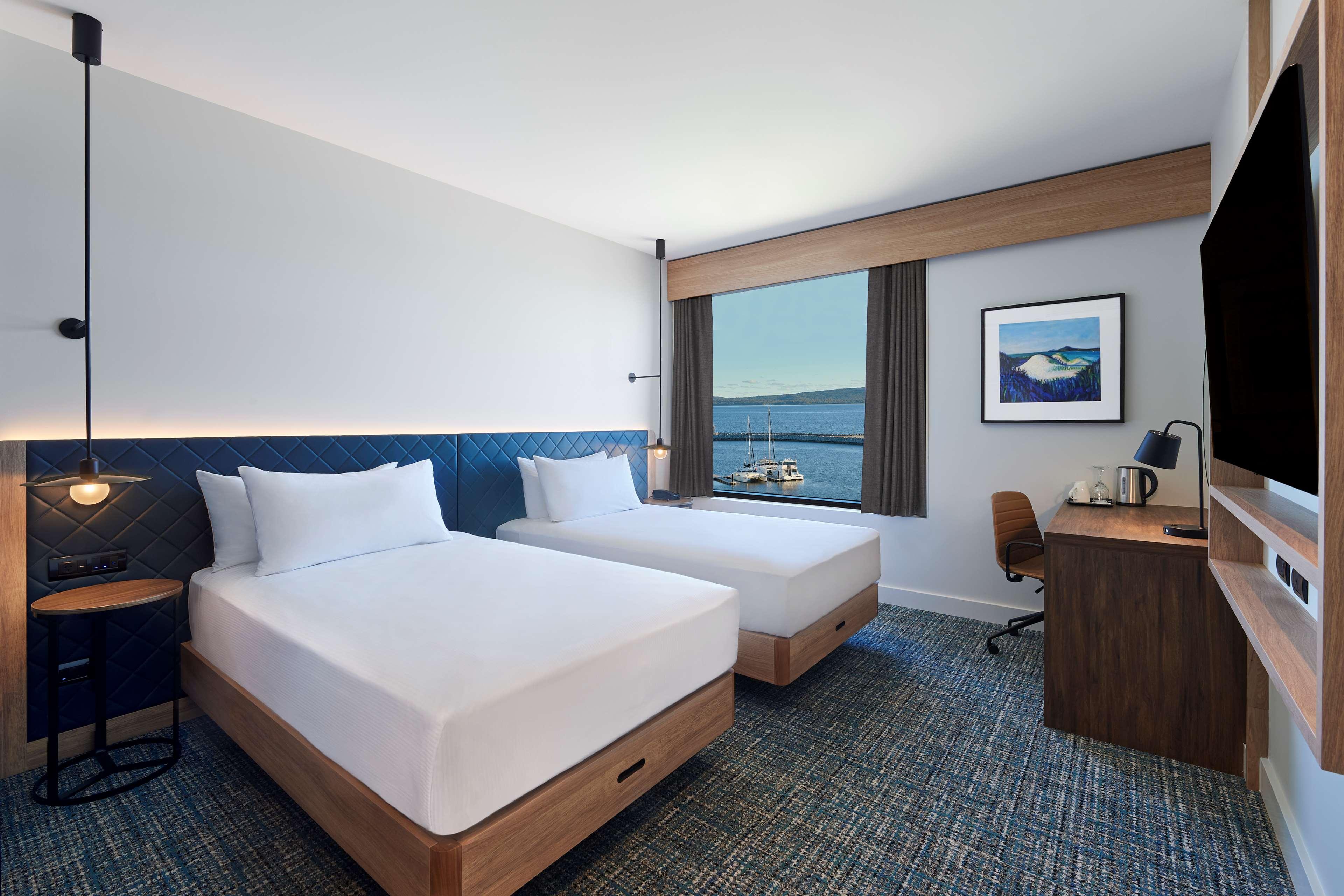 Twin Guest Room Ocean View