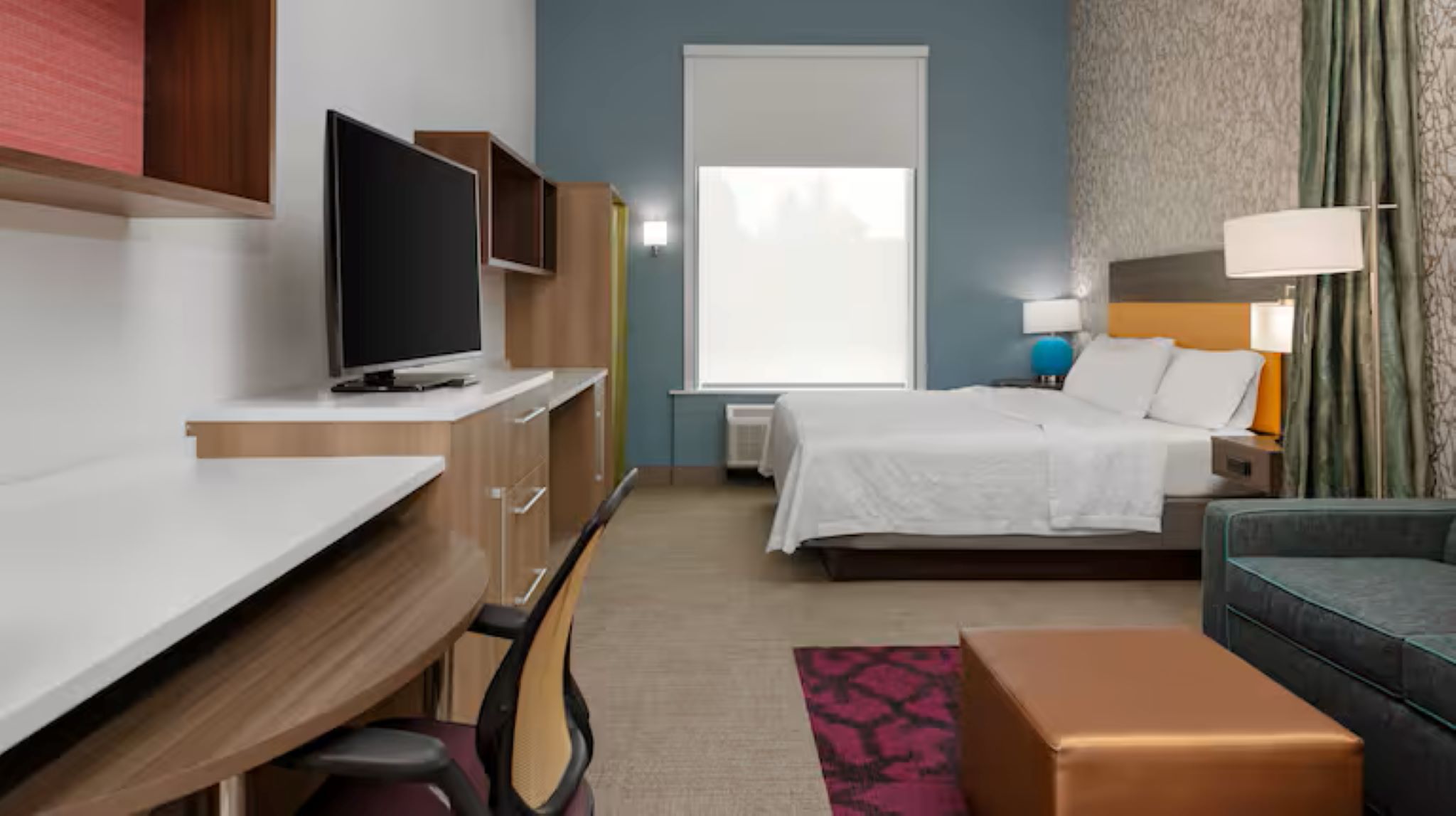 Studio King Size Bed