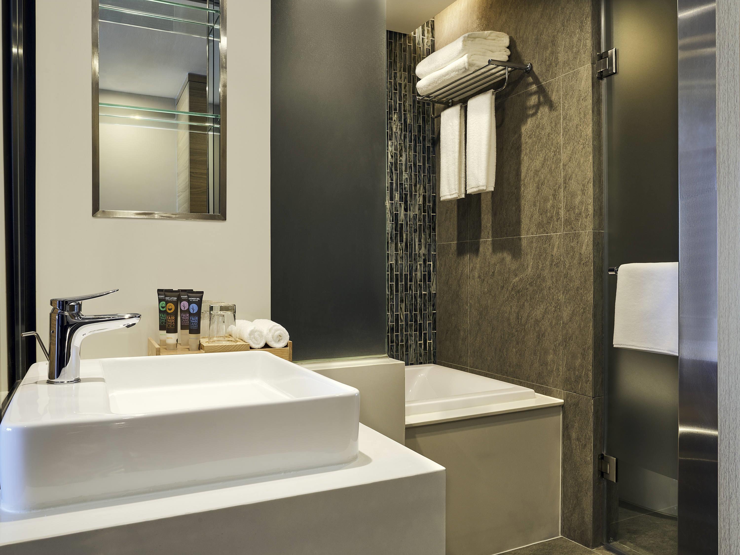 Double Superior King Bed