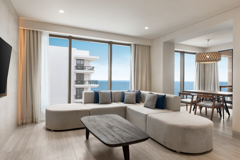 Suite Deluxe Ocean Front