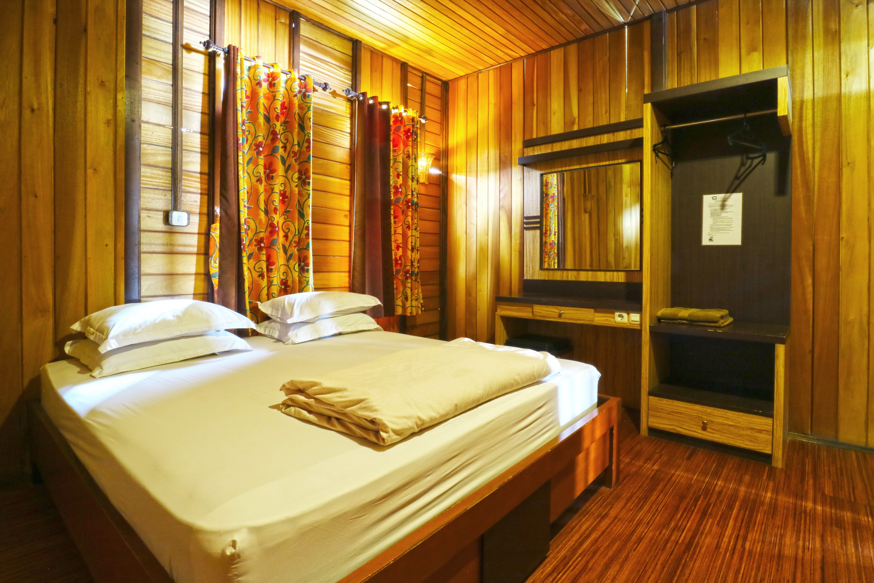 Villa Capacity 8 Four Bedrooms