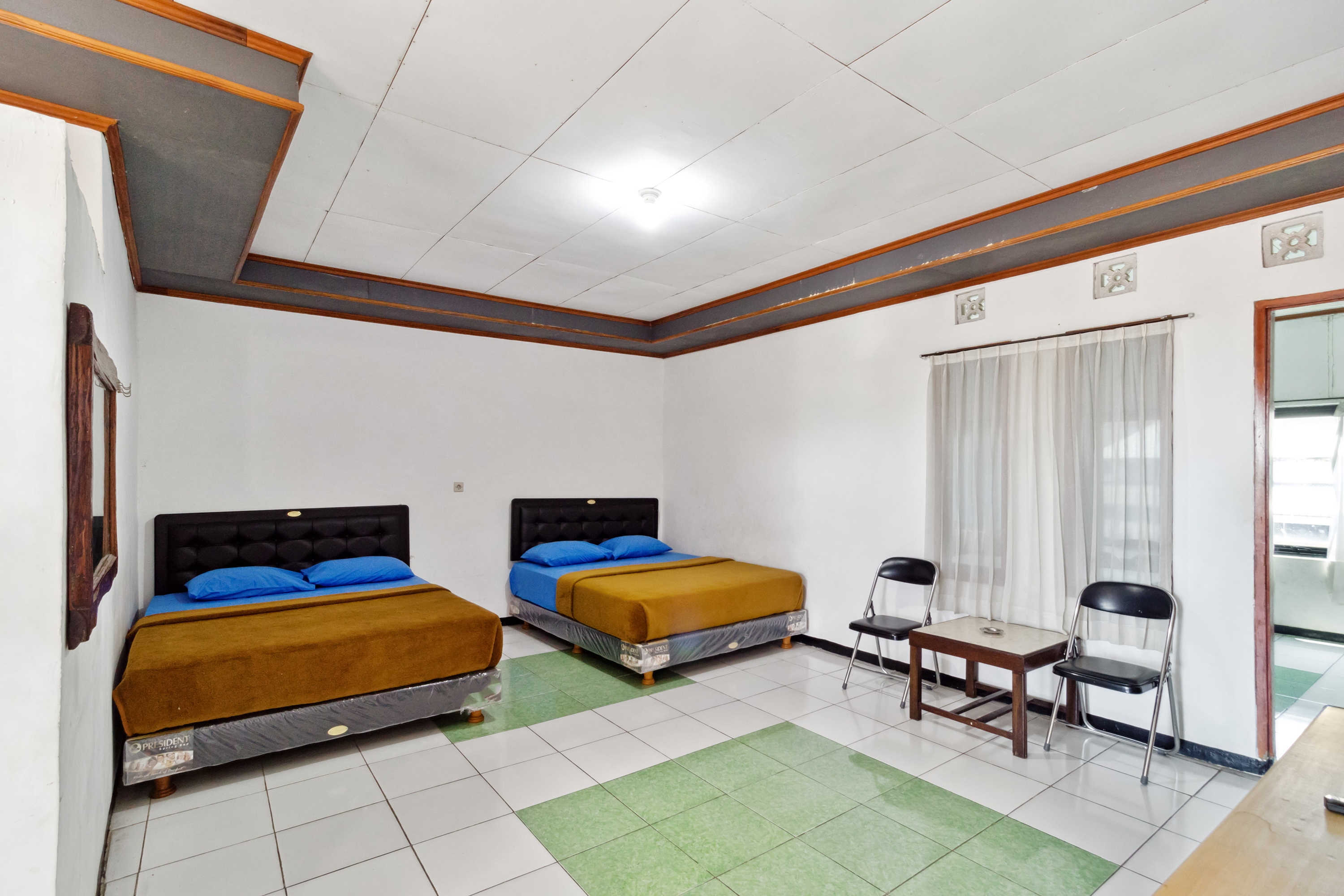 Family Room Standard