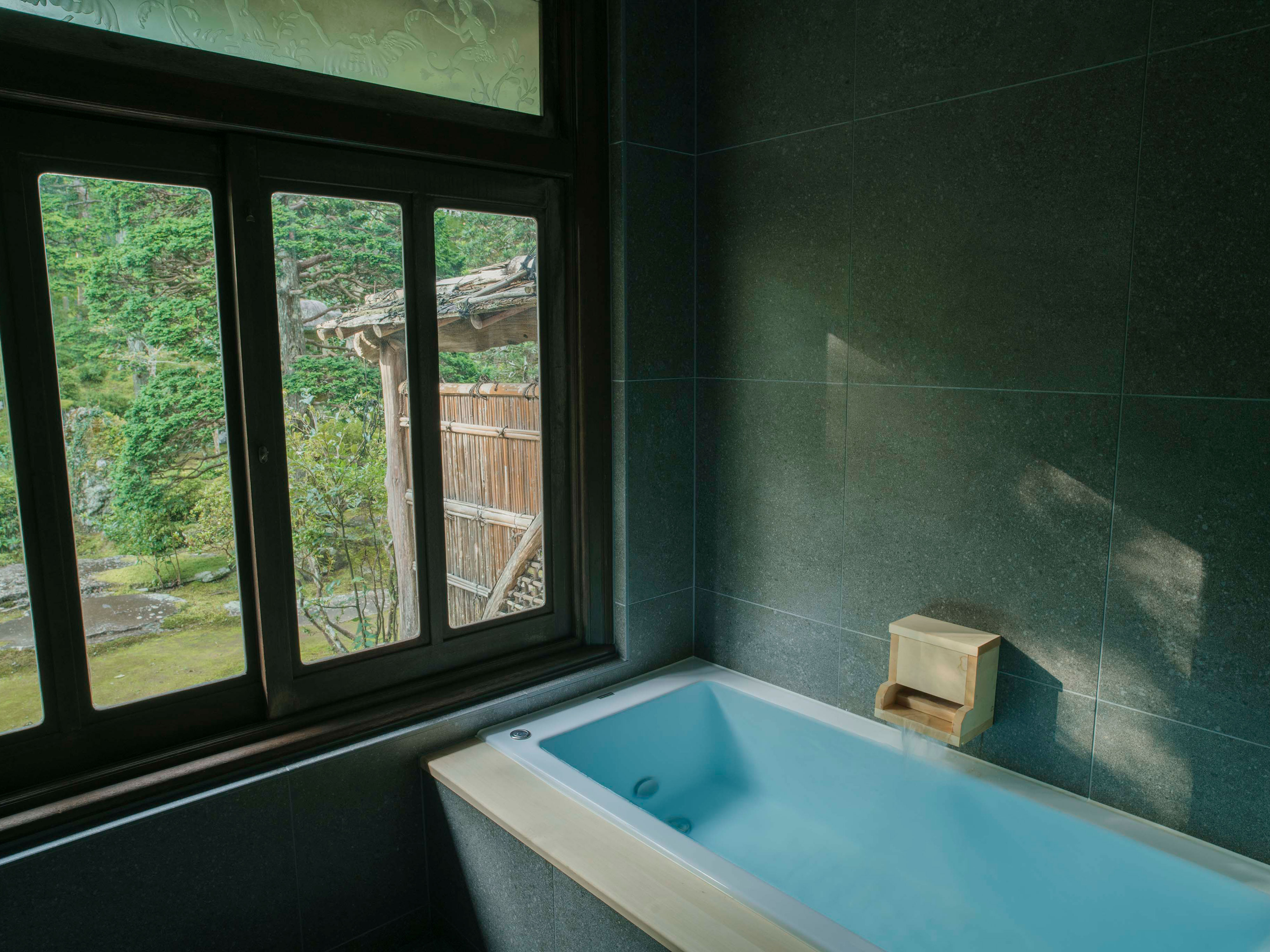 Quadruple Japanese Room
