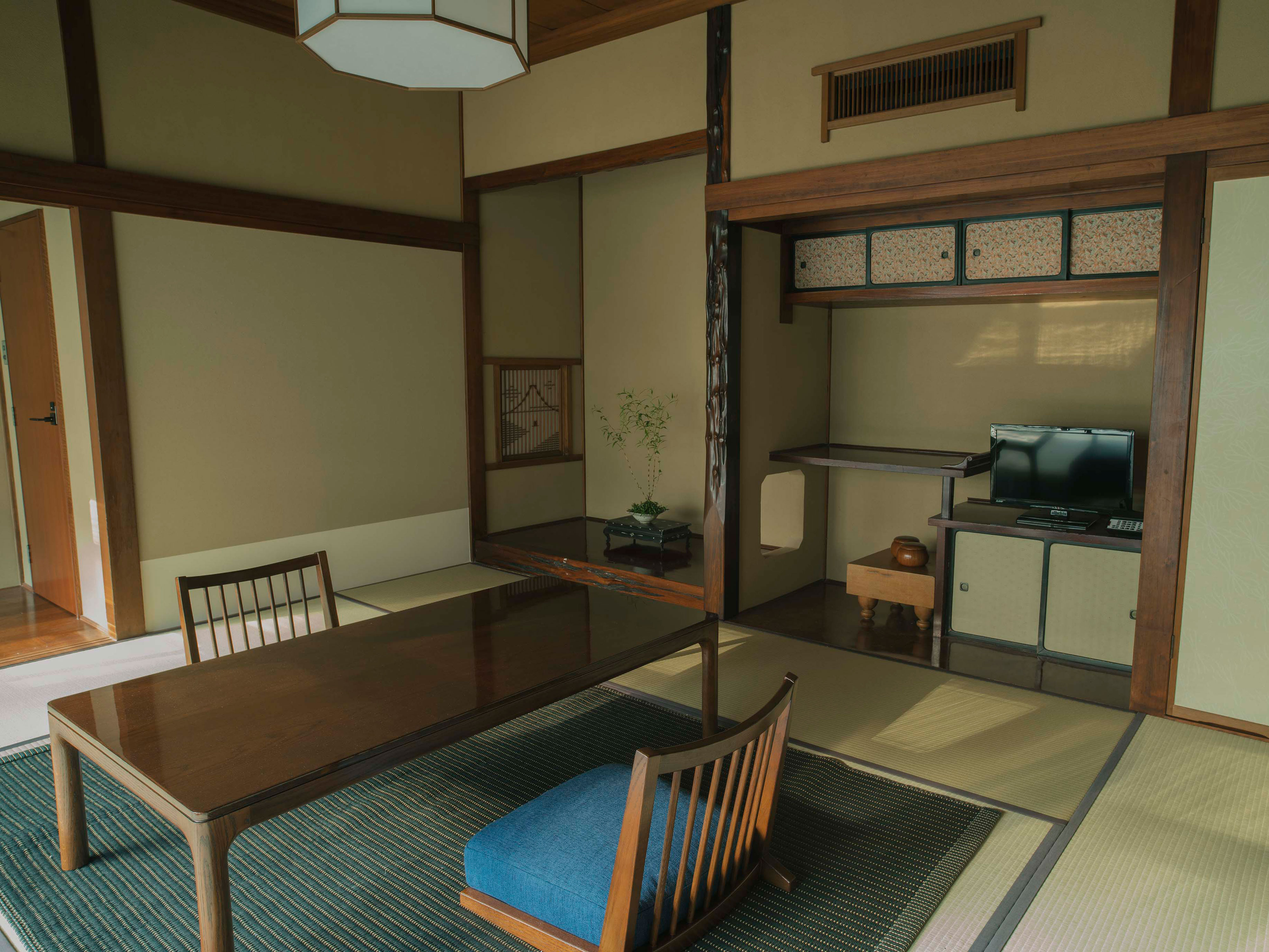 Quadruple Japanese Room