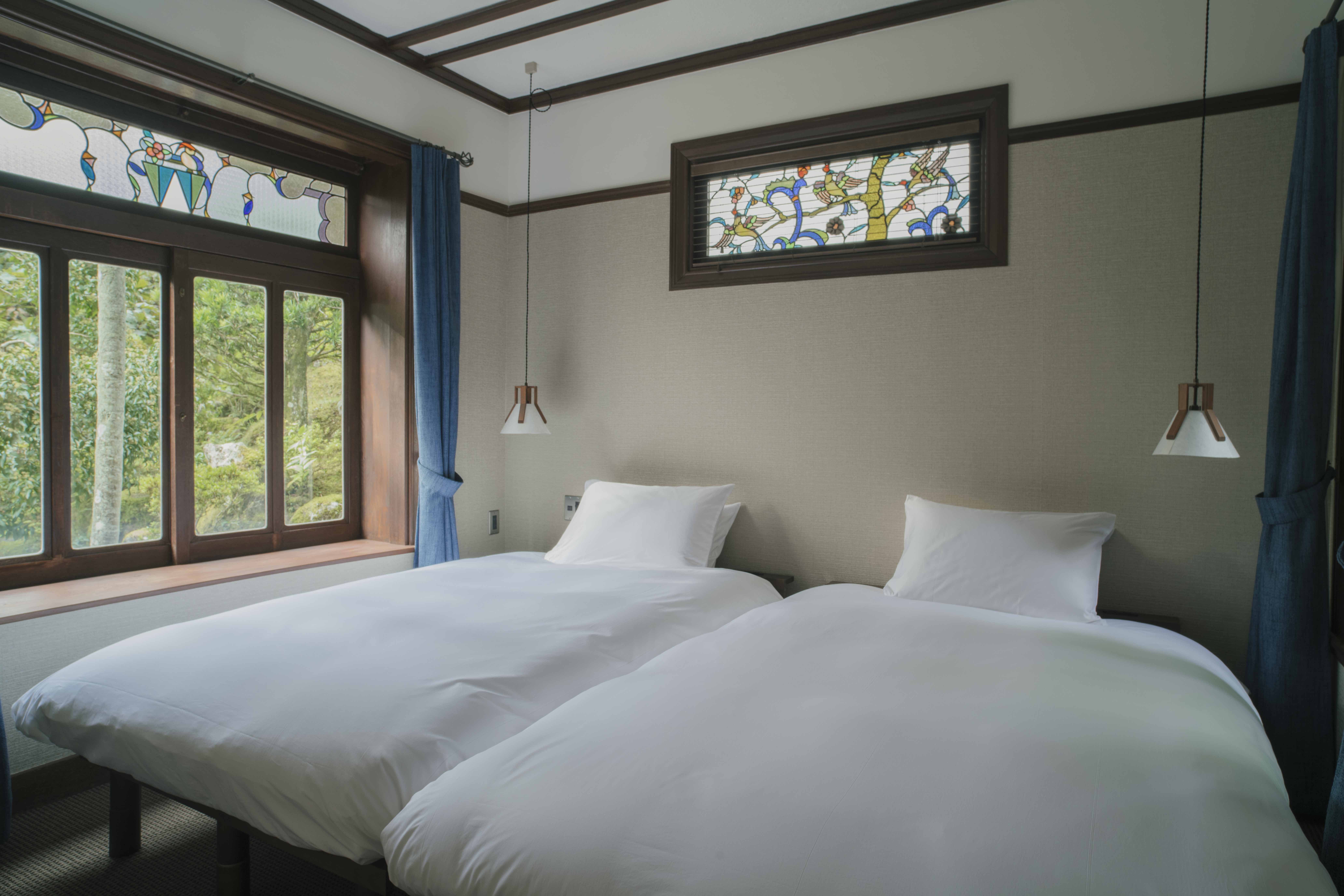 Triple Japanese Room