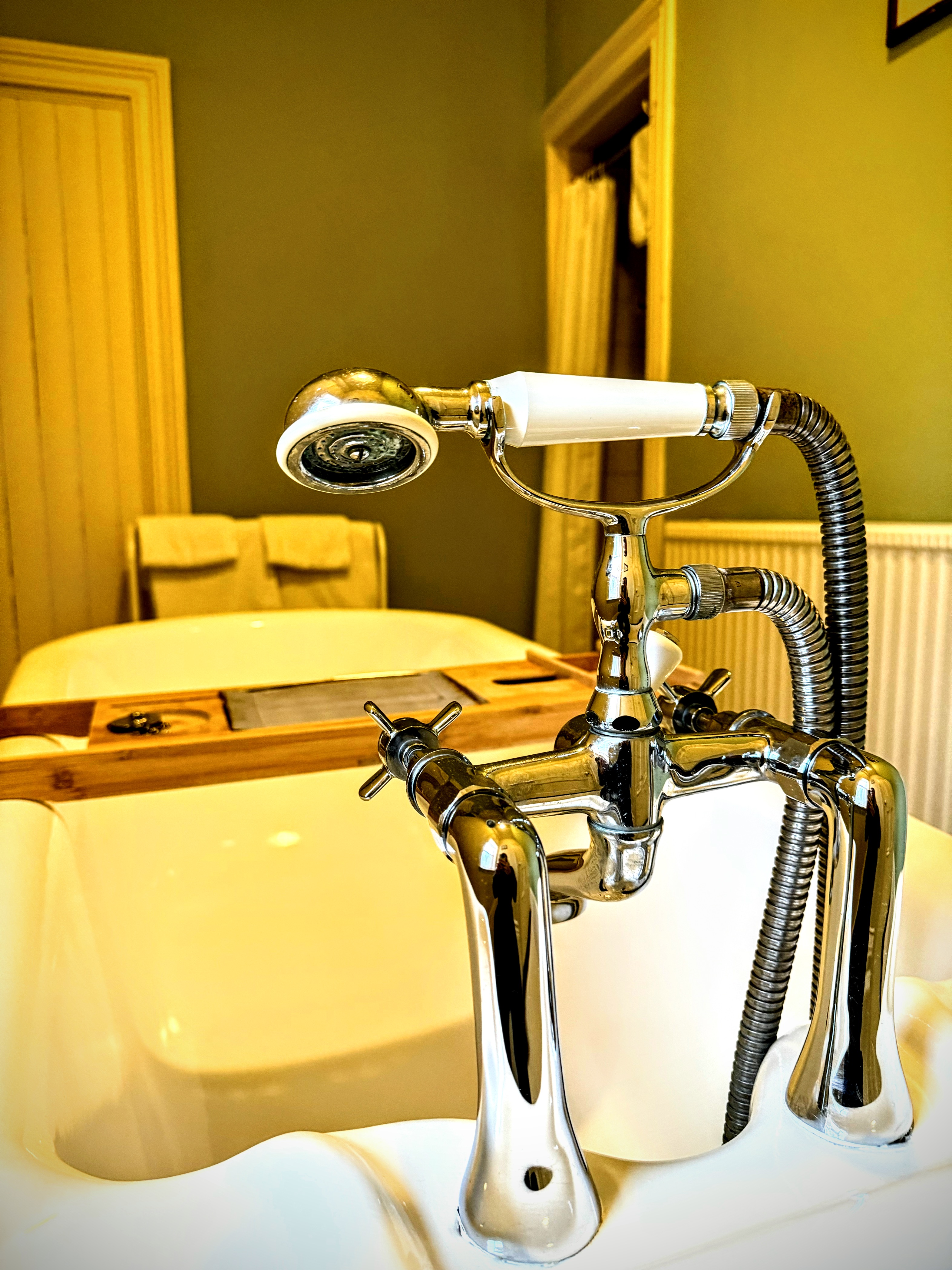 Double or Twin One Bedroom One Bathroom