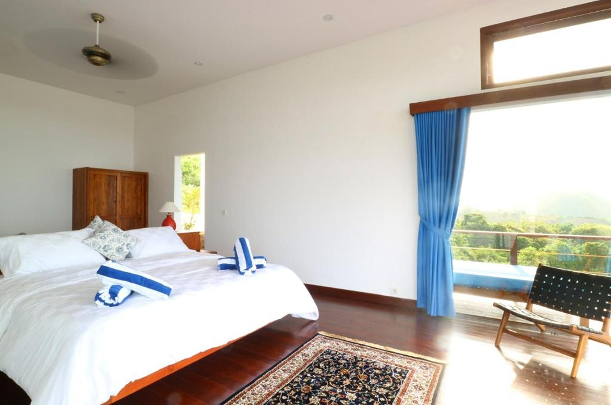 Villa Five Bedrooms