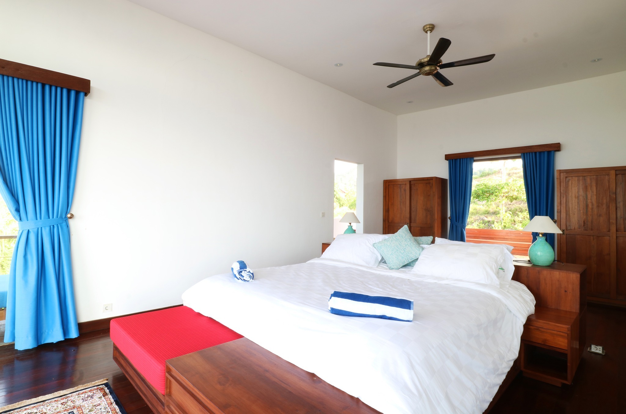 Villa Five Bedrooms