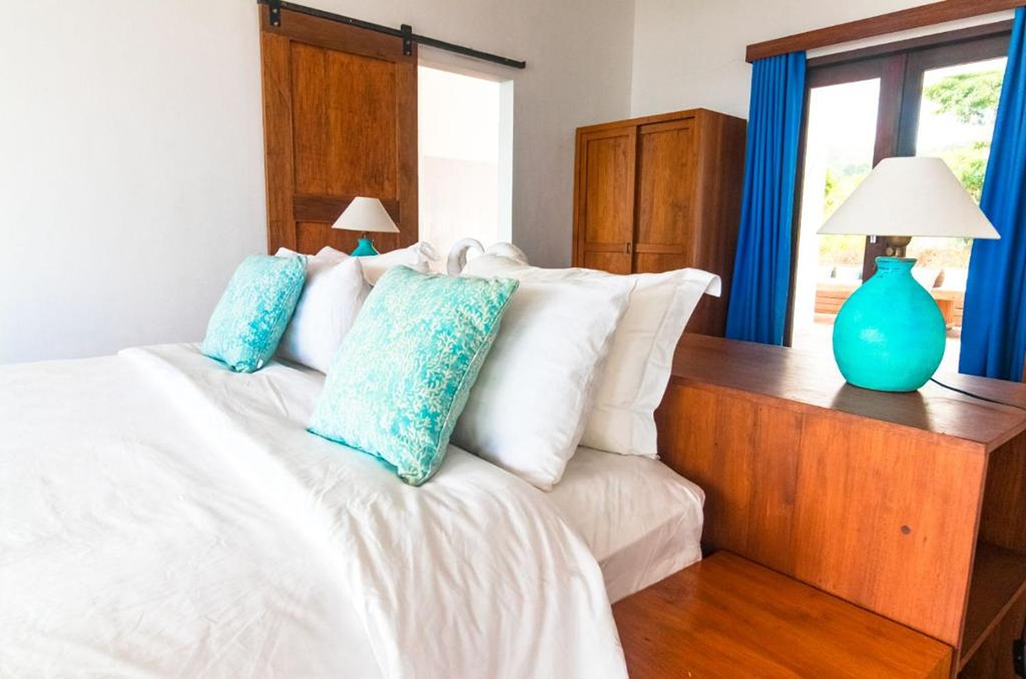 Villa Five Bedrooms