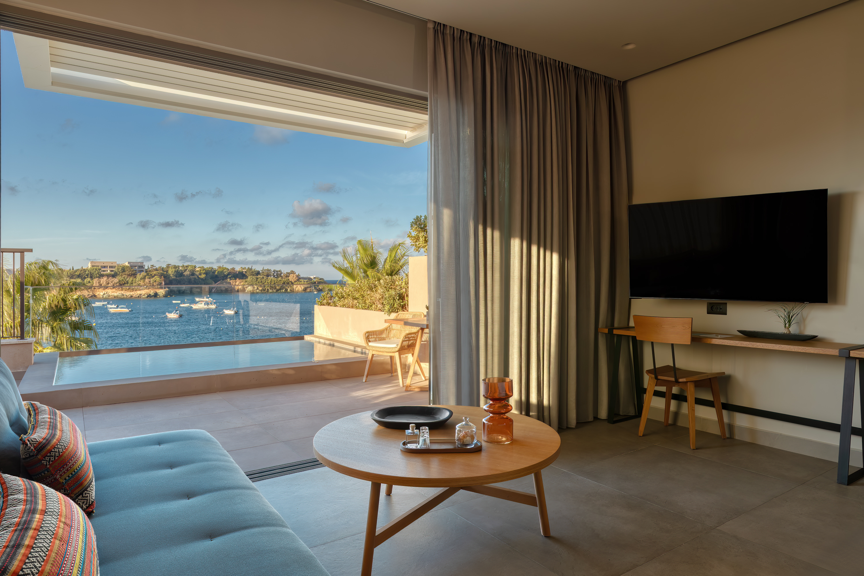 Suite with Private Pool