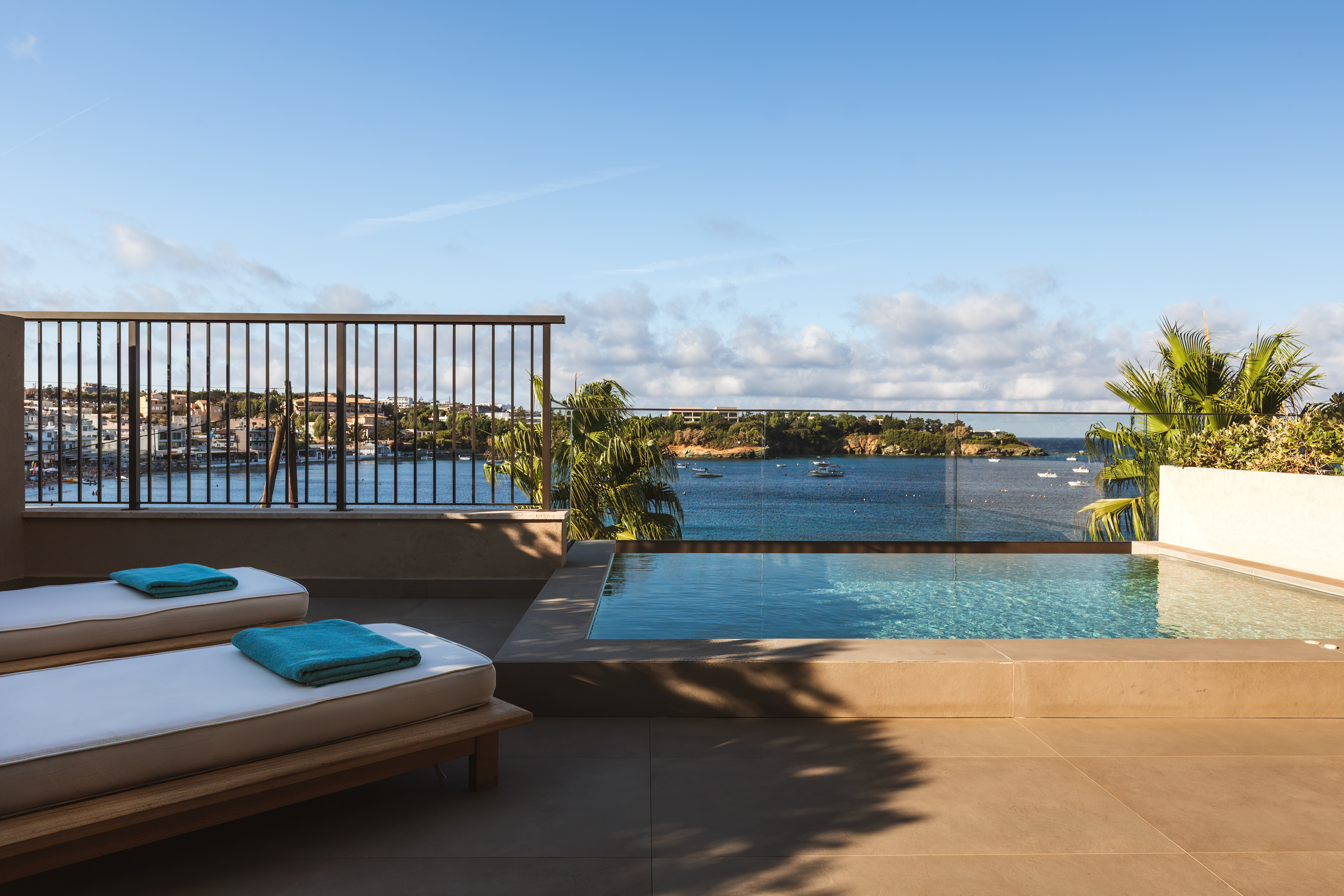 Suite with Private Pool