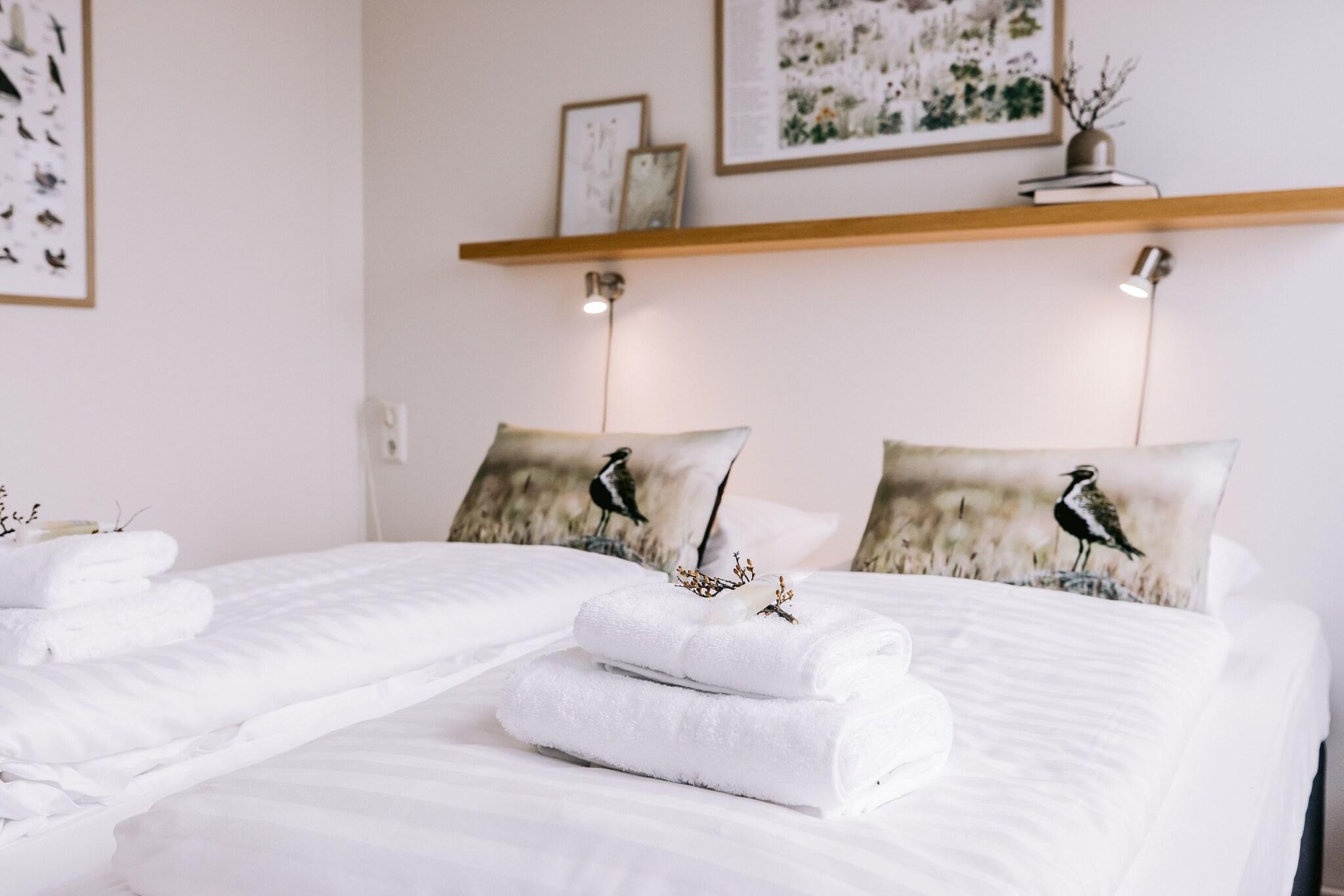 Double or Twin Queen Size Bed