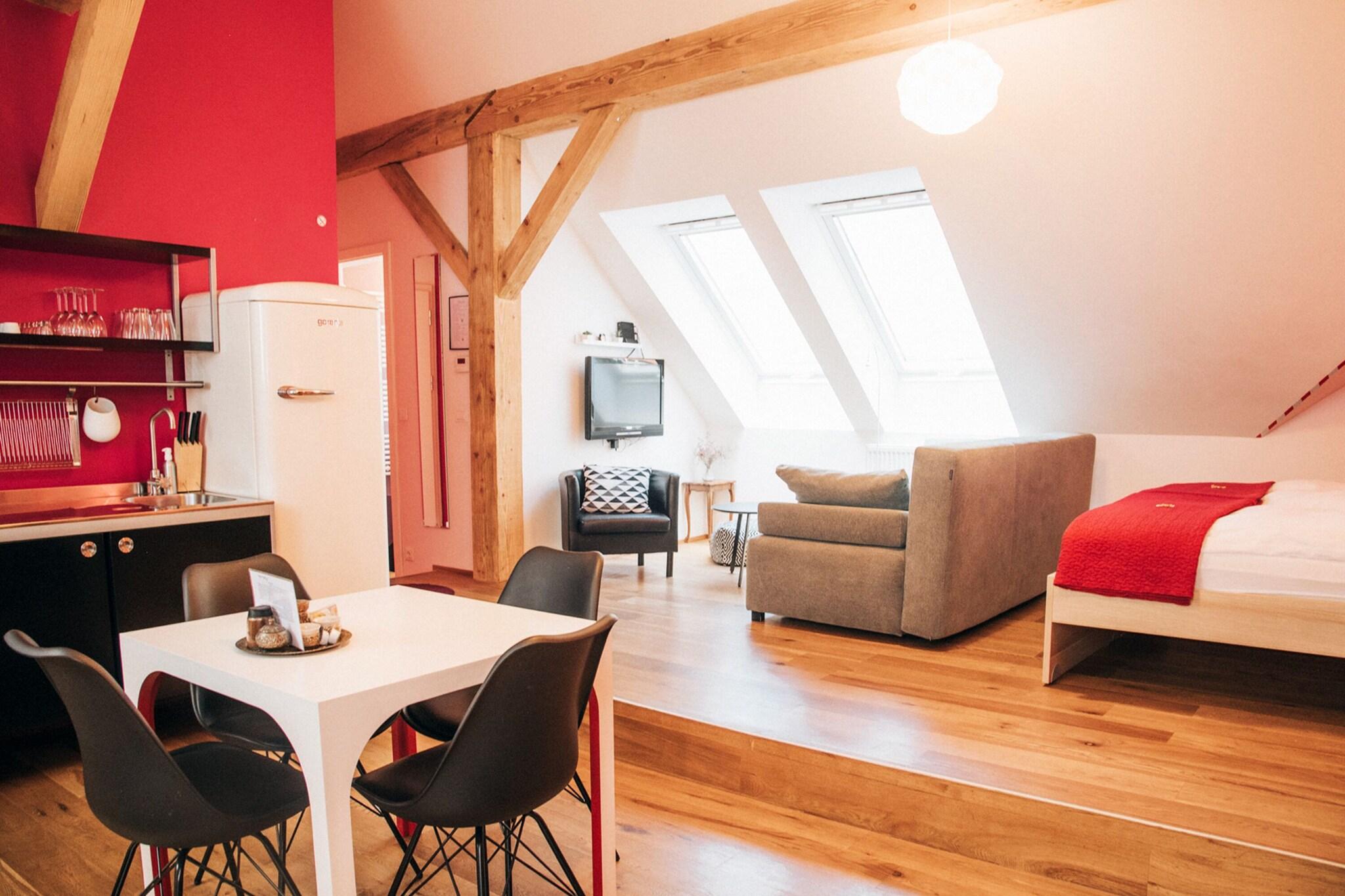 Studio Superior with Views