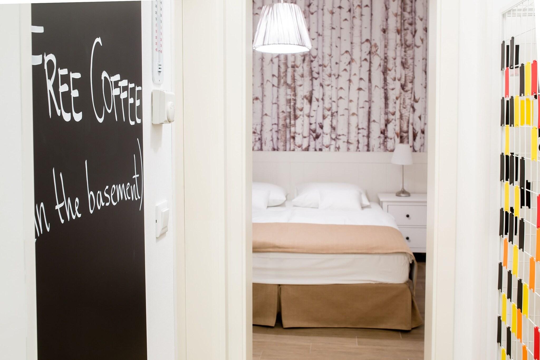 Double Queen Size Bed