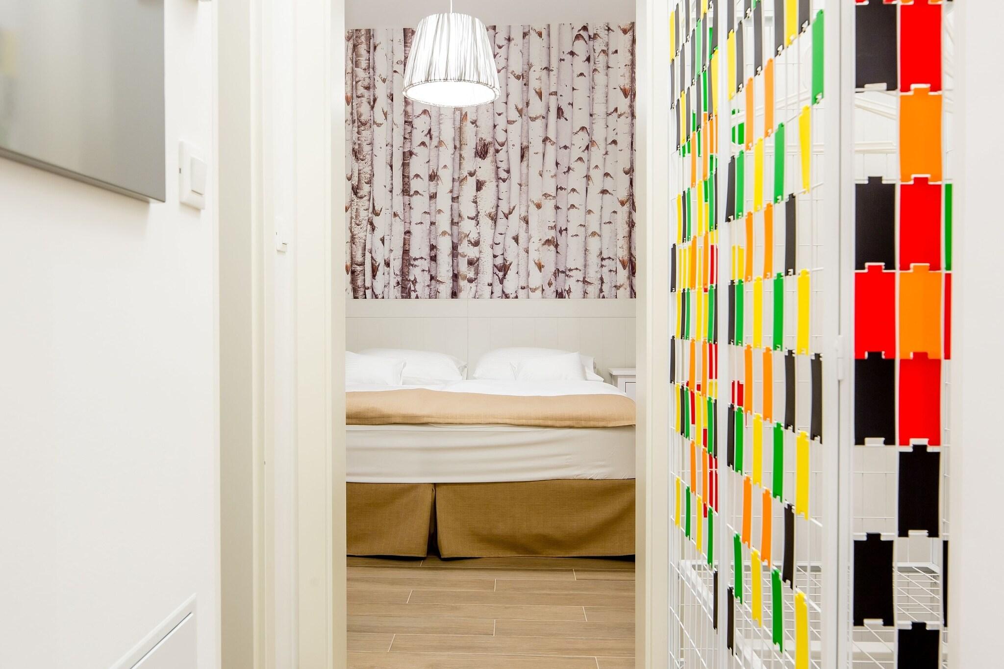 Double Queen Size Bed