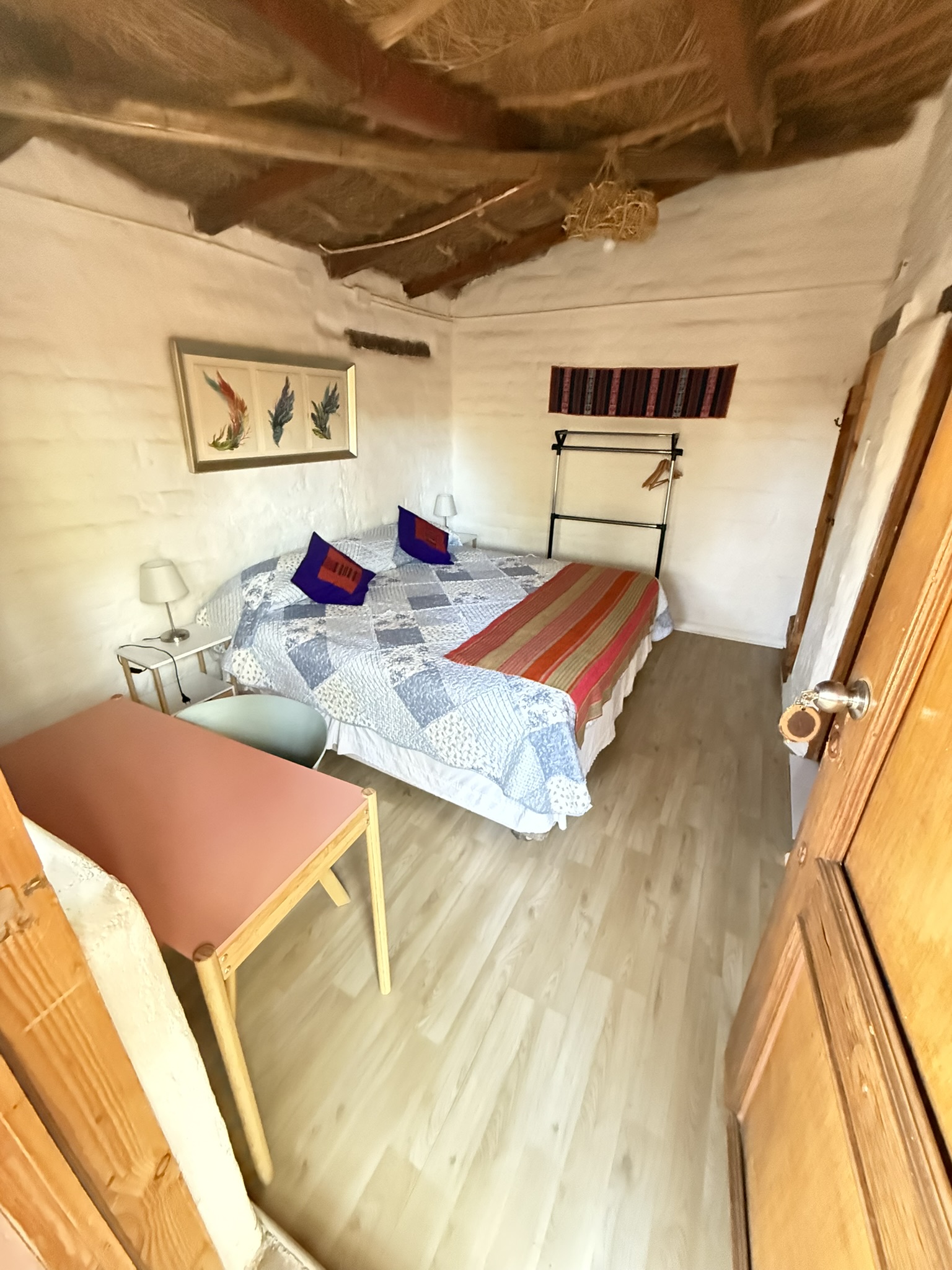 Room King Bed One Bedroom 