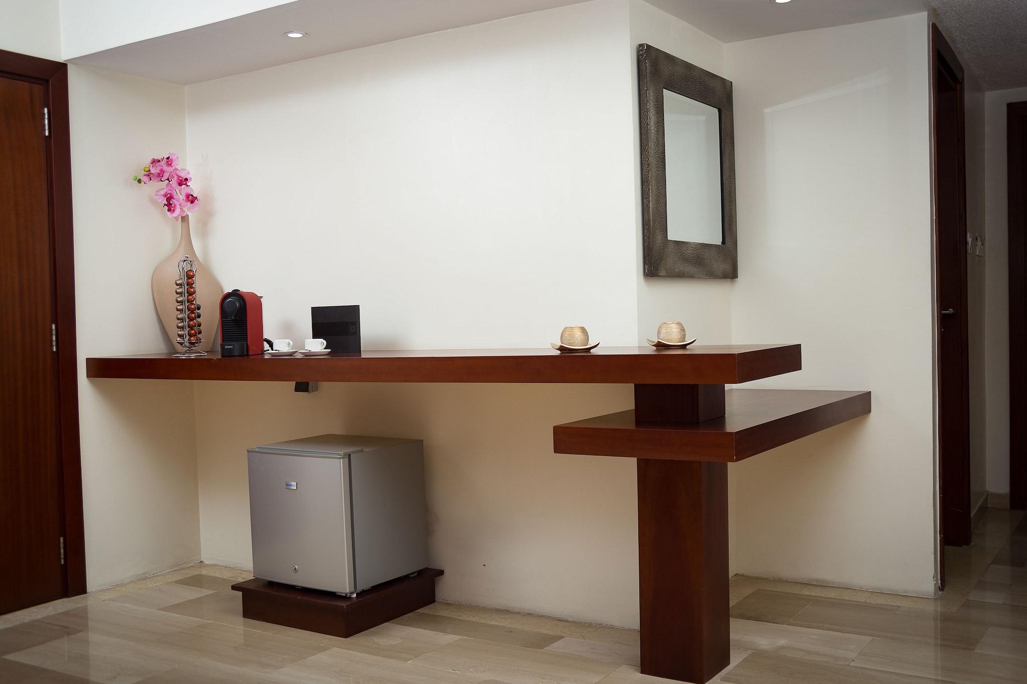 Suite Deluxe King Bed