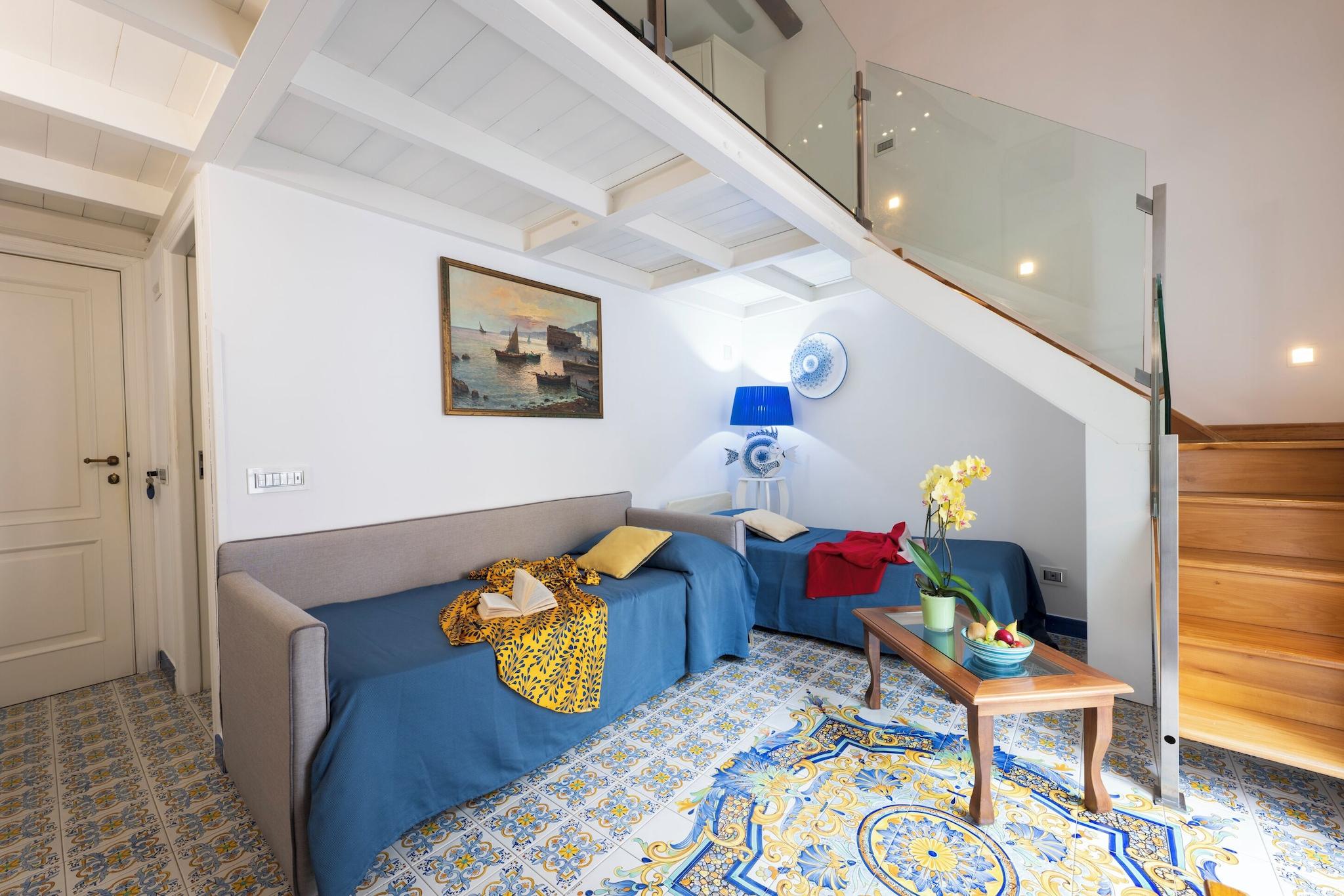 Junior Suite Queen Size Bed