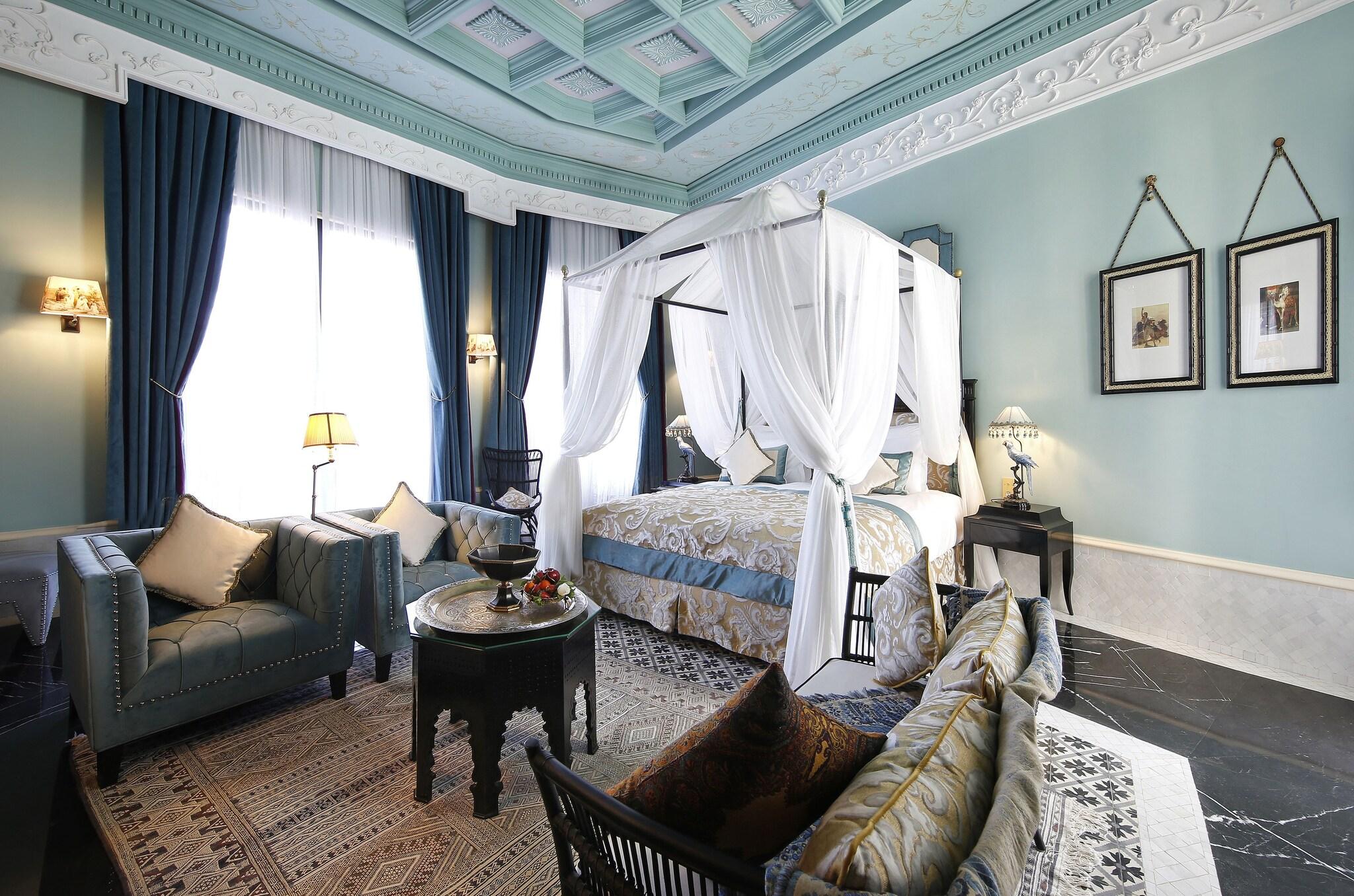 Junior Suite King Size Bed