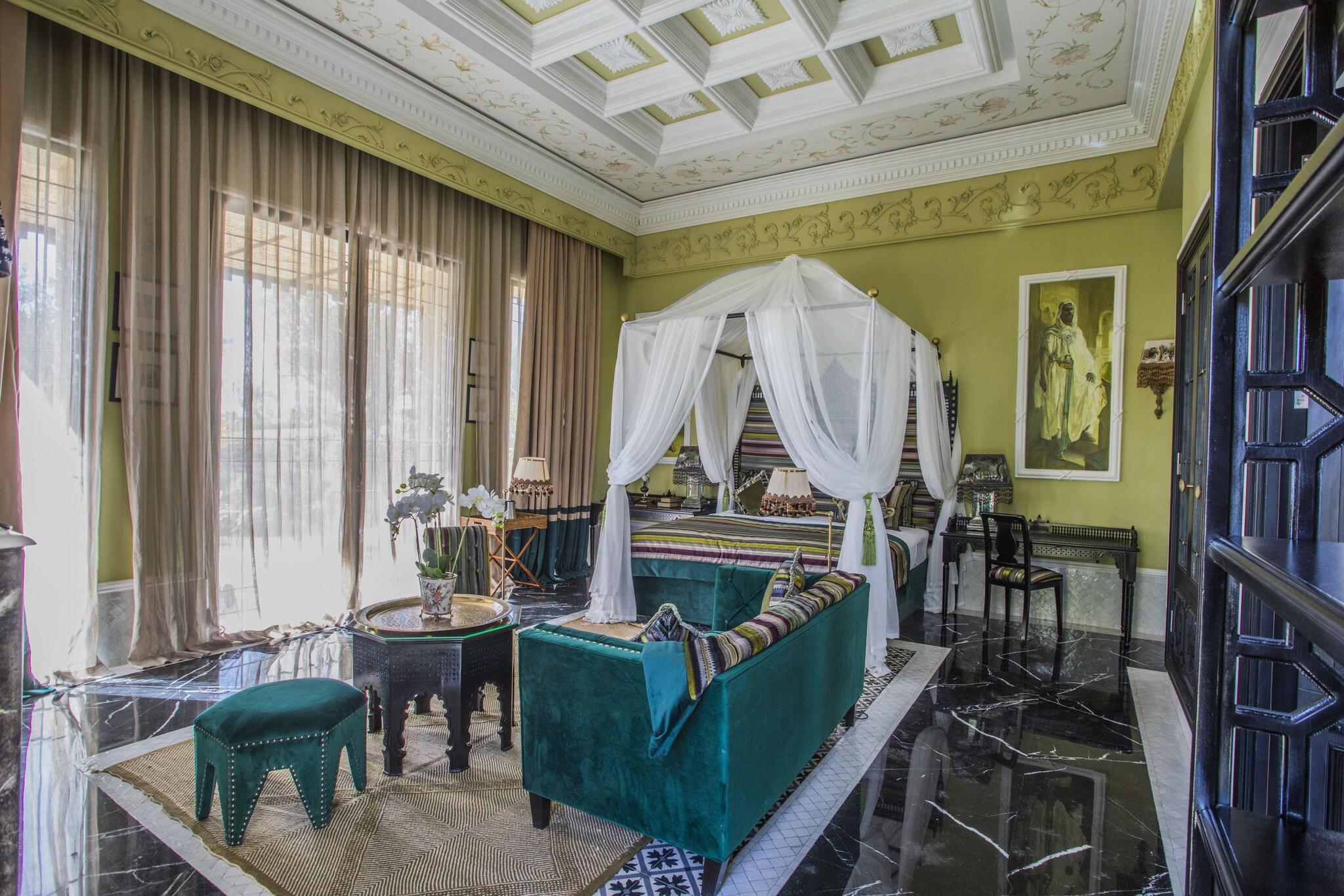 Junior Suite King Size Bed