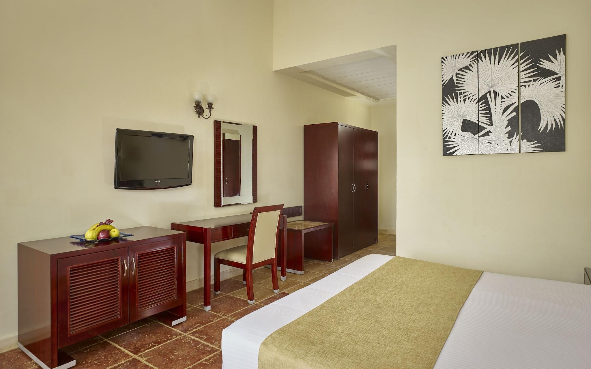 Double or Twin King Size Bed