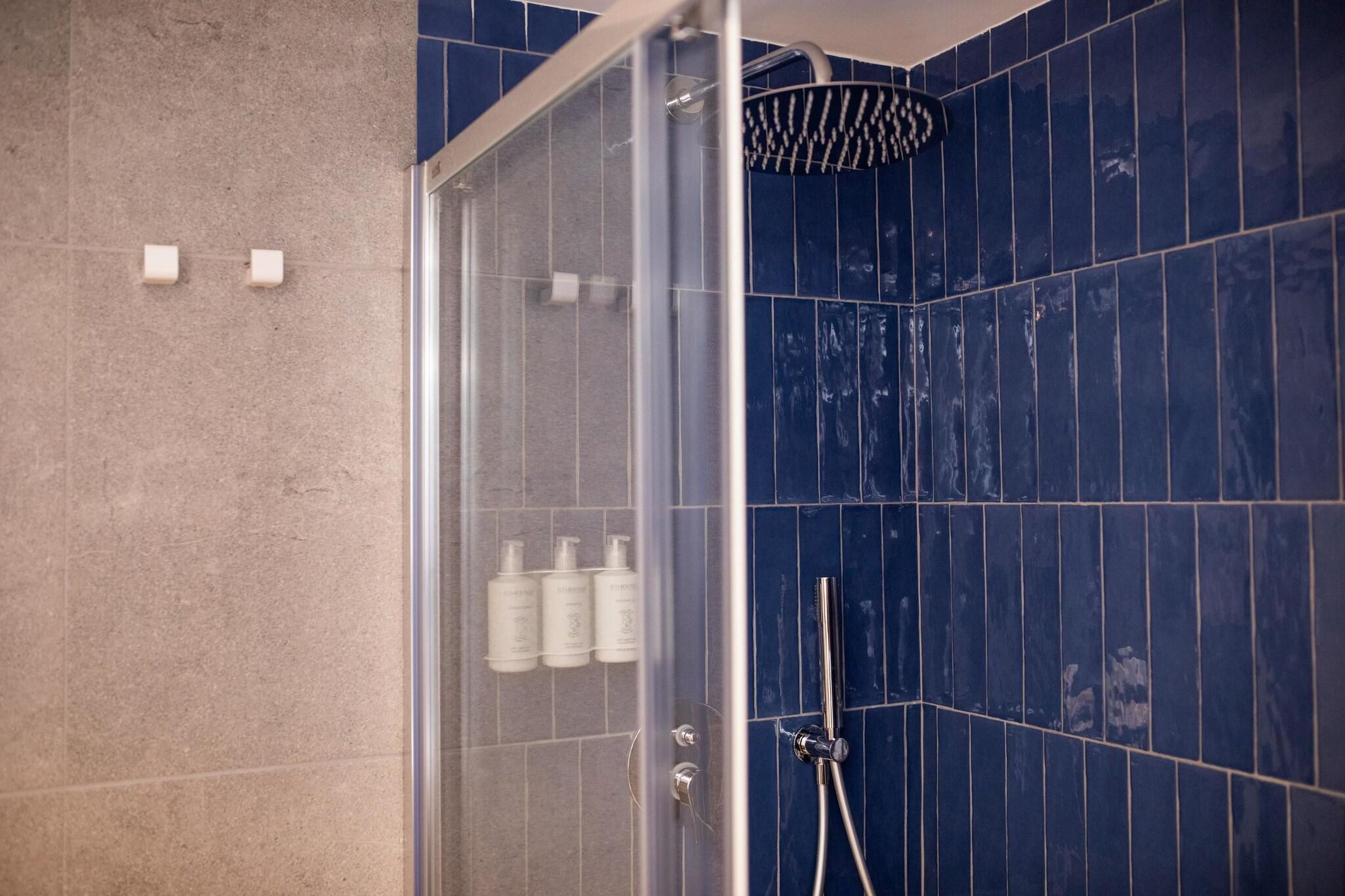 Family Room Two Queen Beds