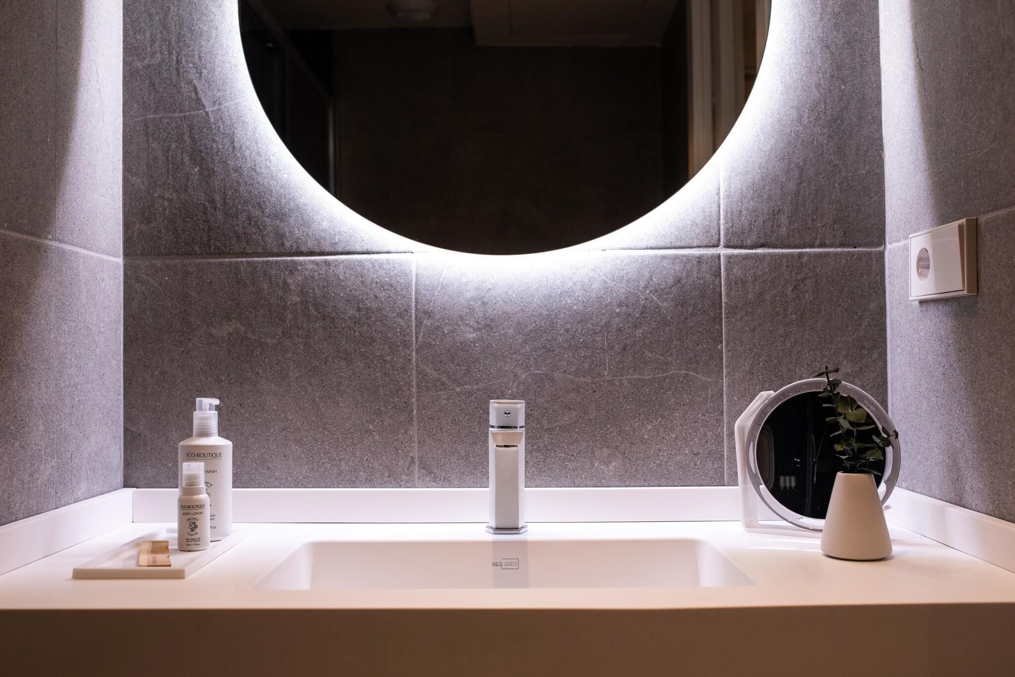 Family Room Two Queen Beds