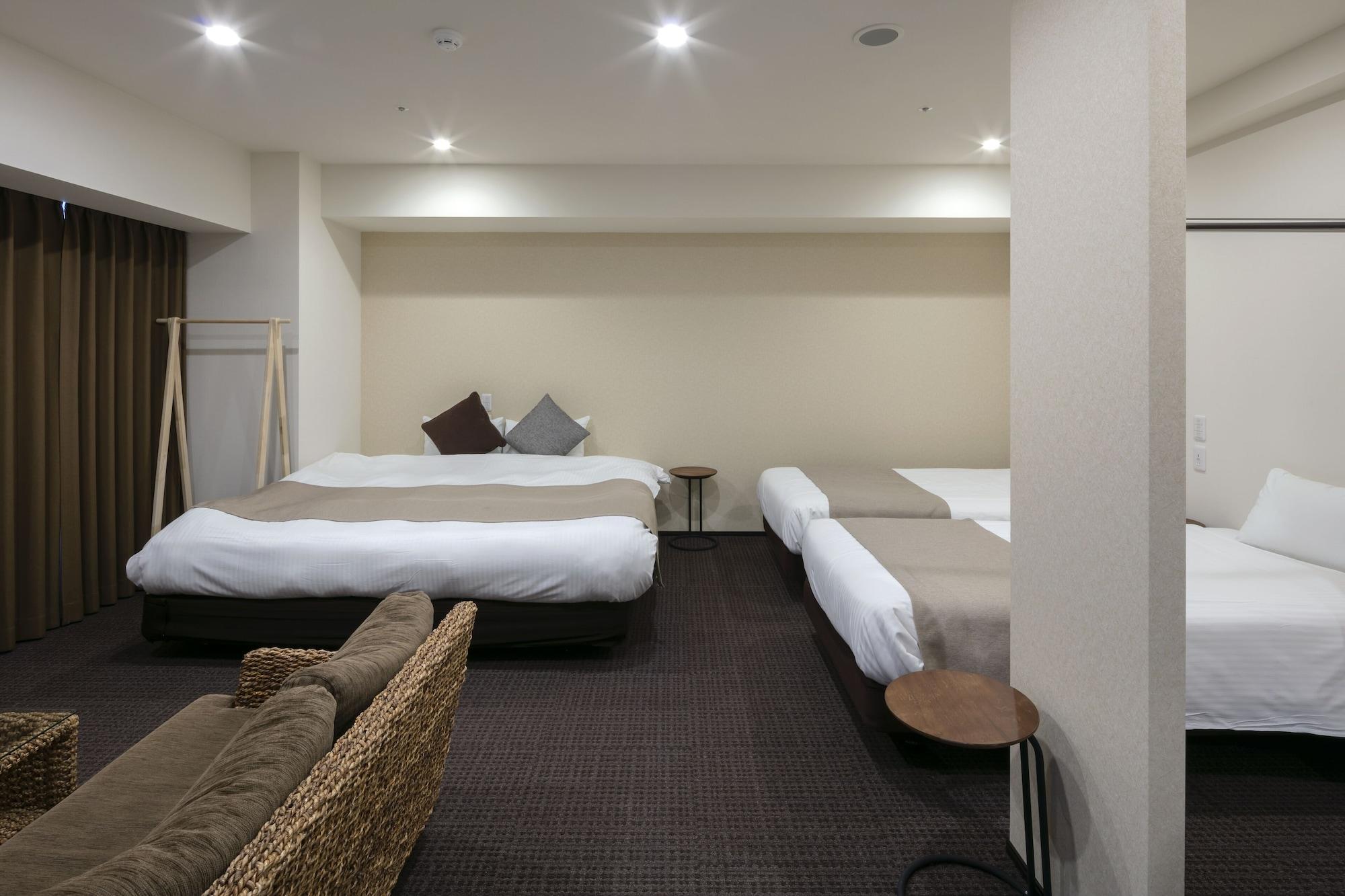 Studio Premier King Bed