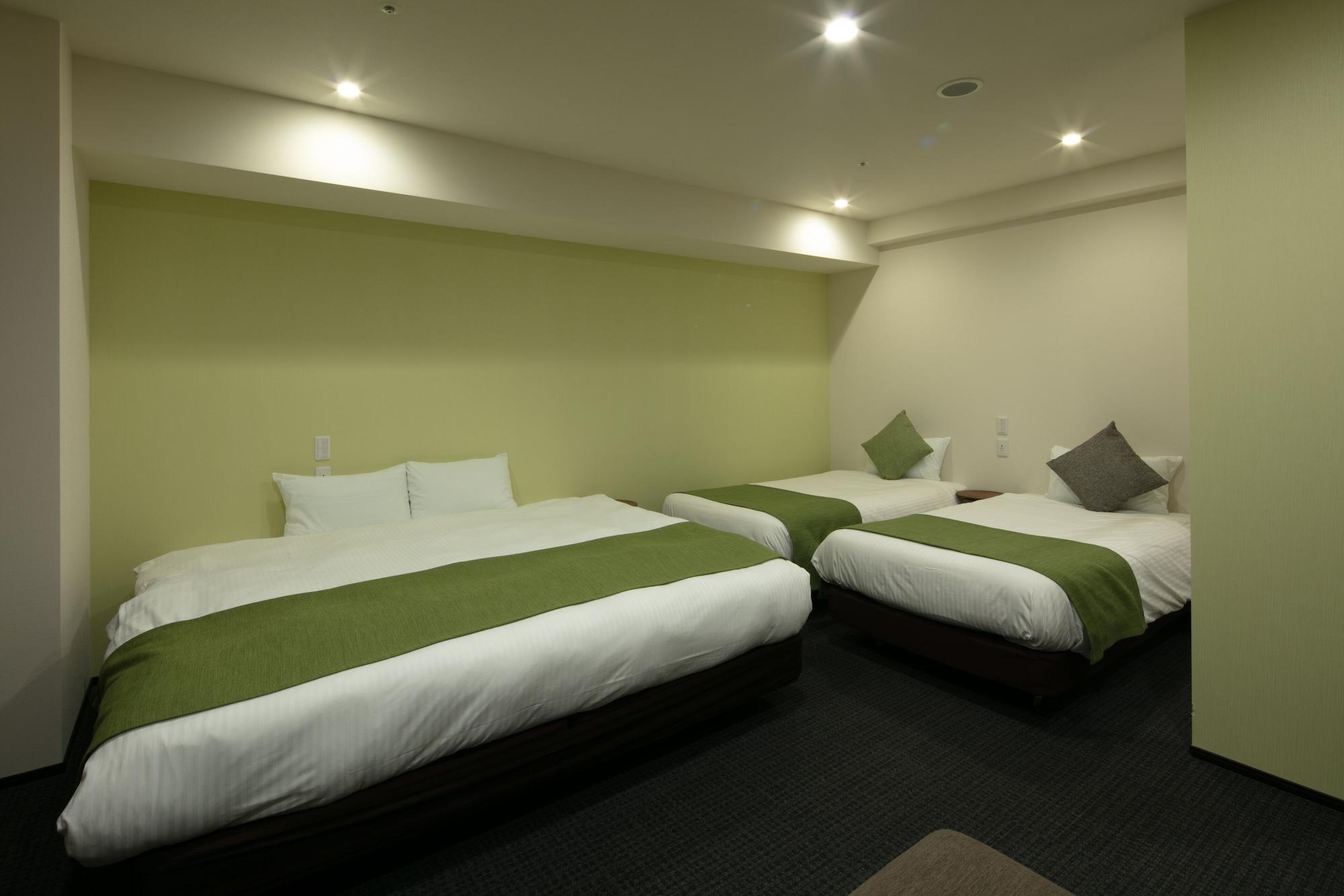 Studio Deluxe King Bed