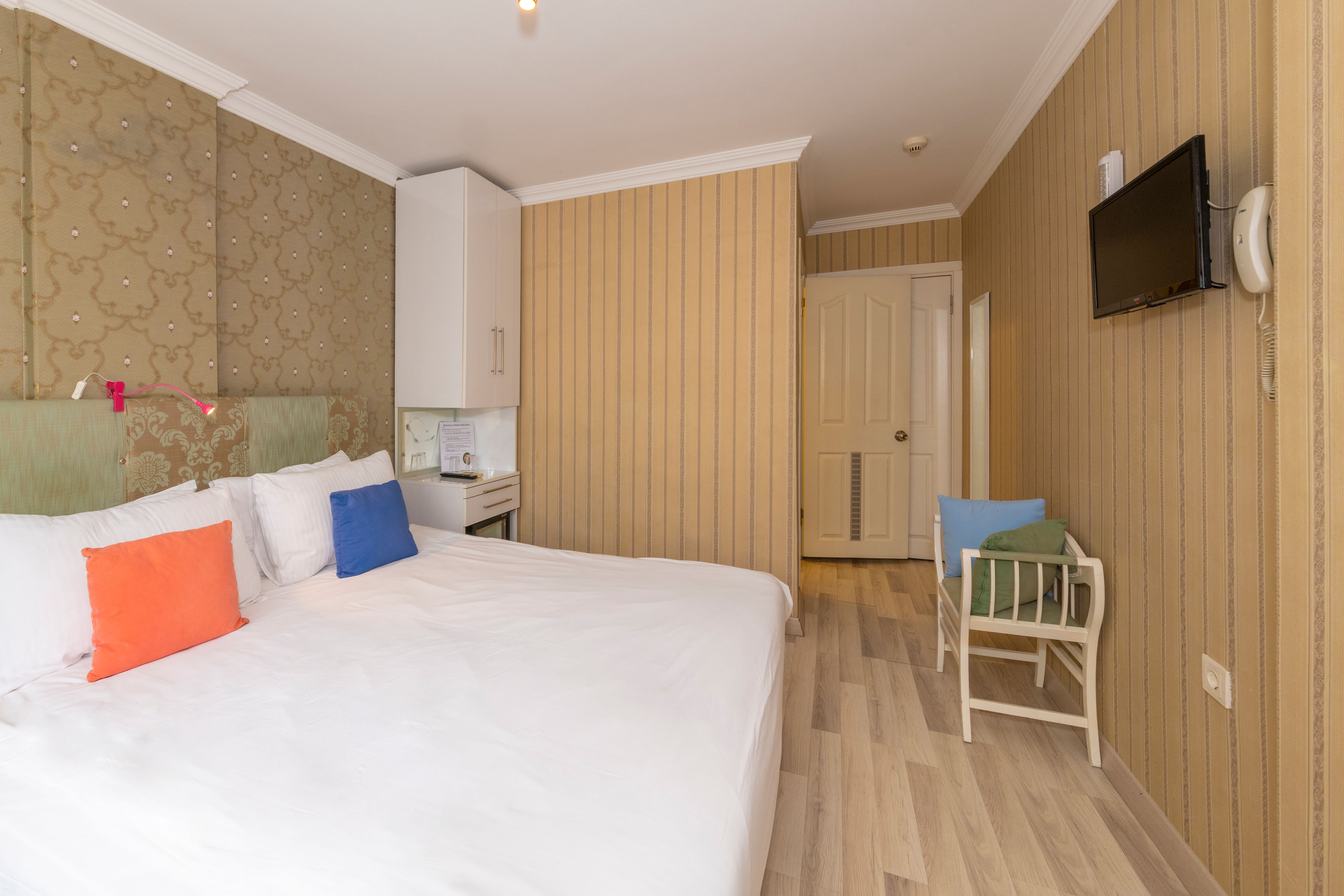 Double or Twin Standard