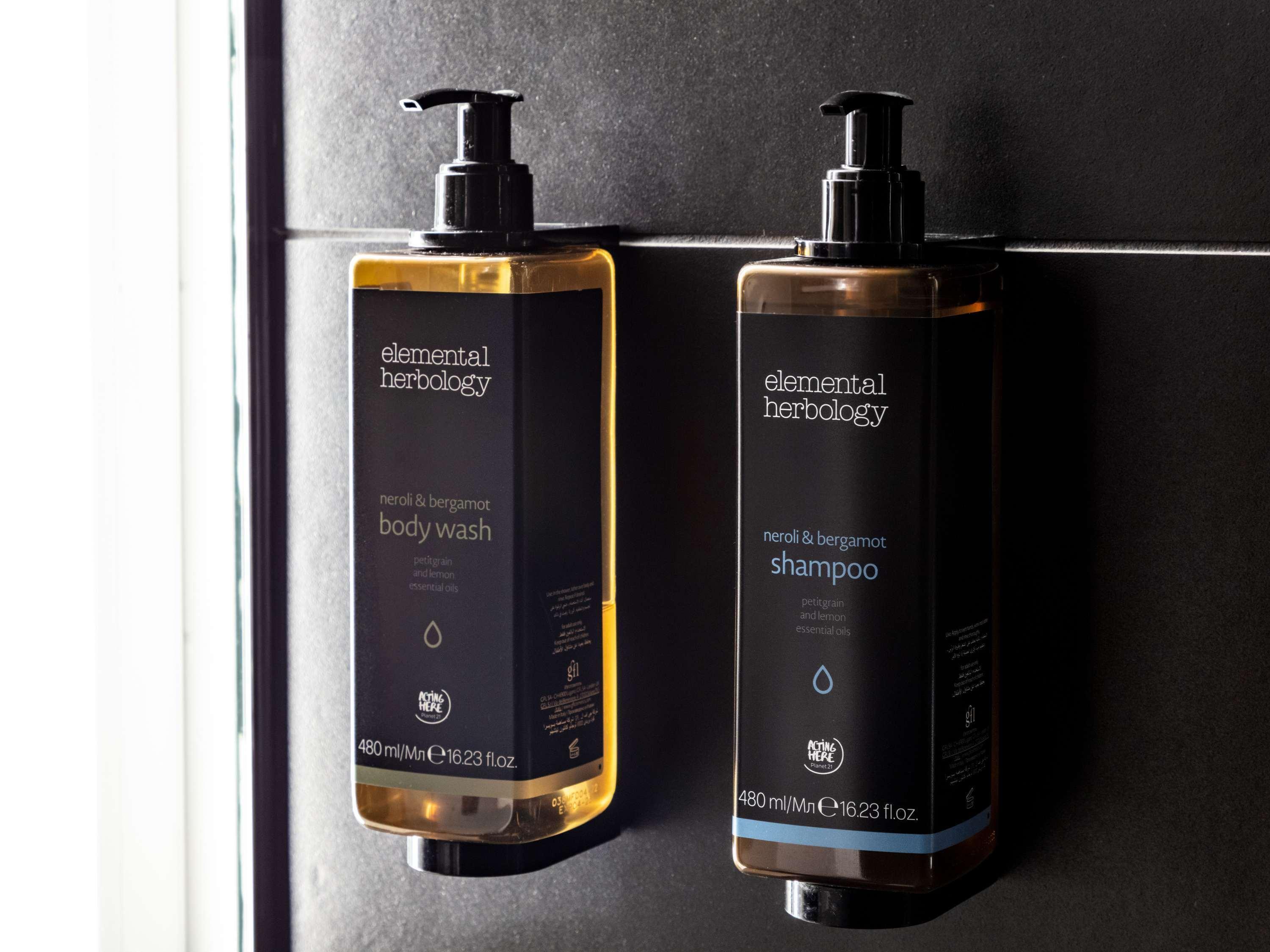 Double Queen Size Bed