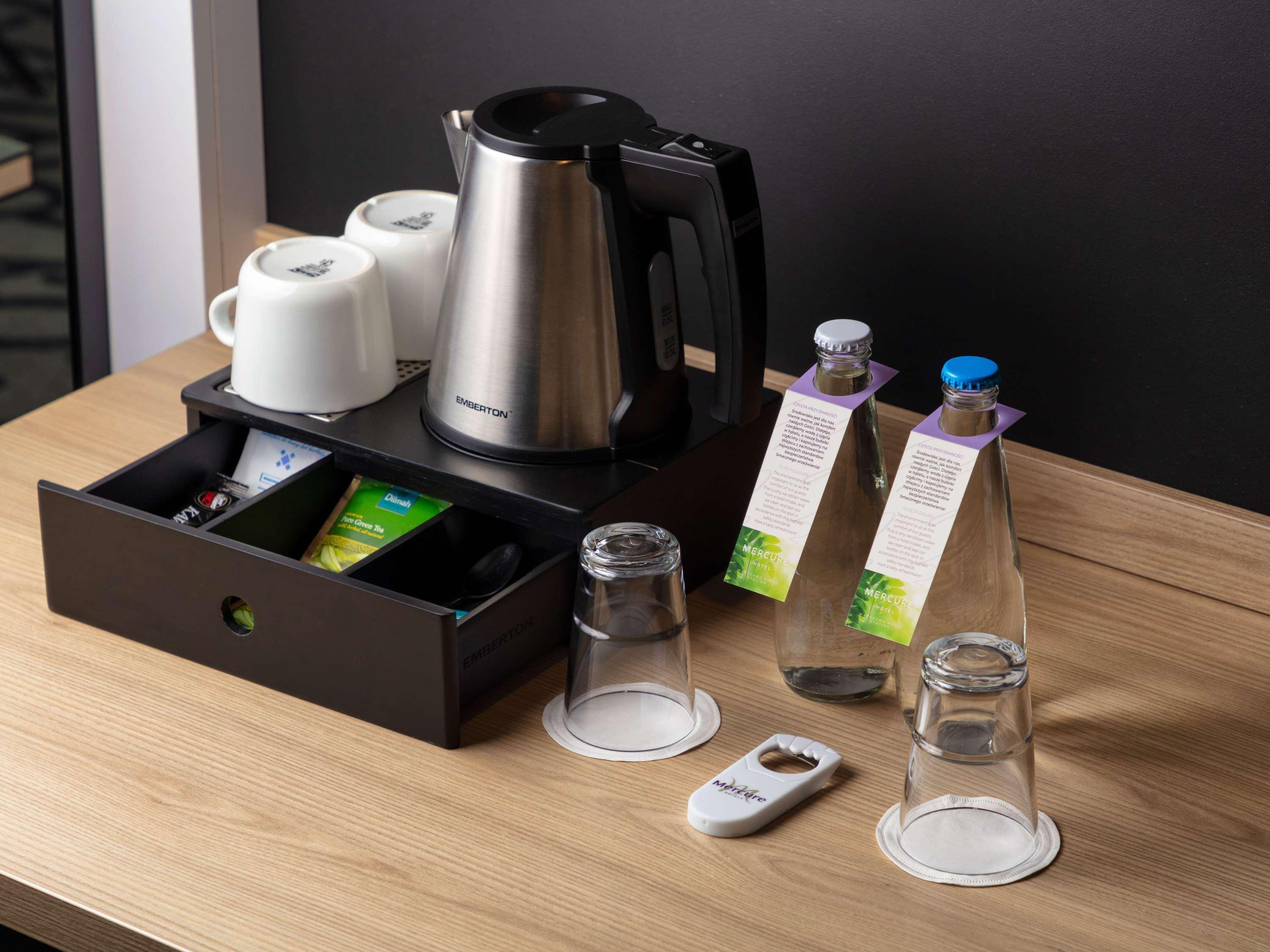 Double Queen Size Bed