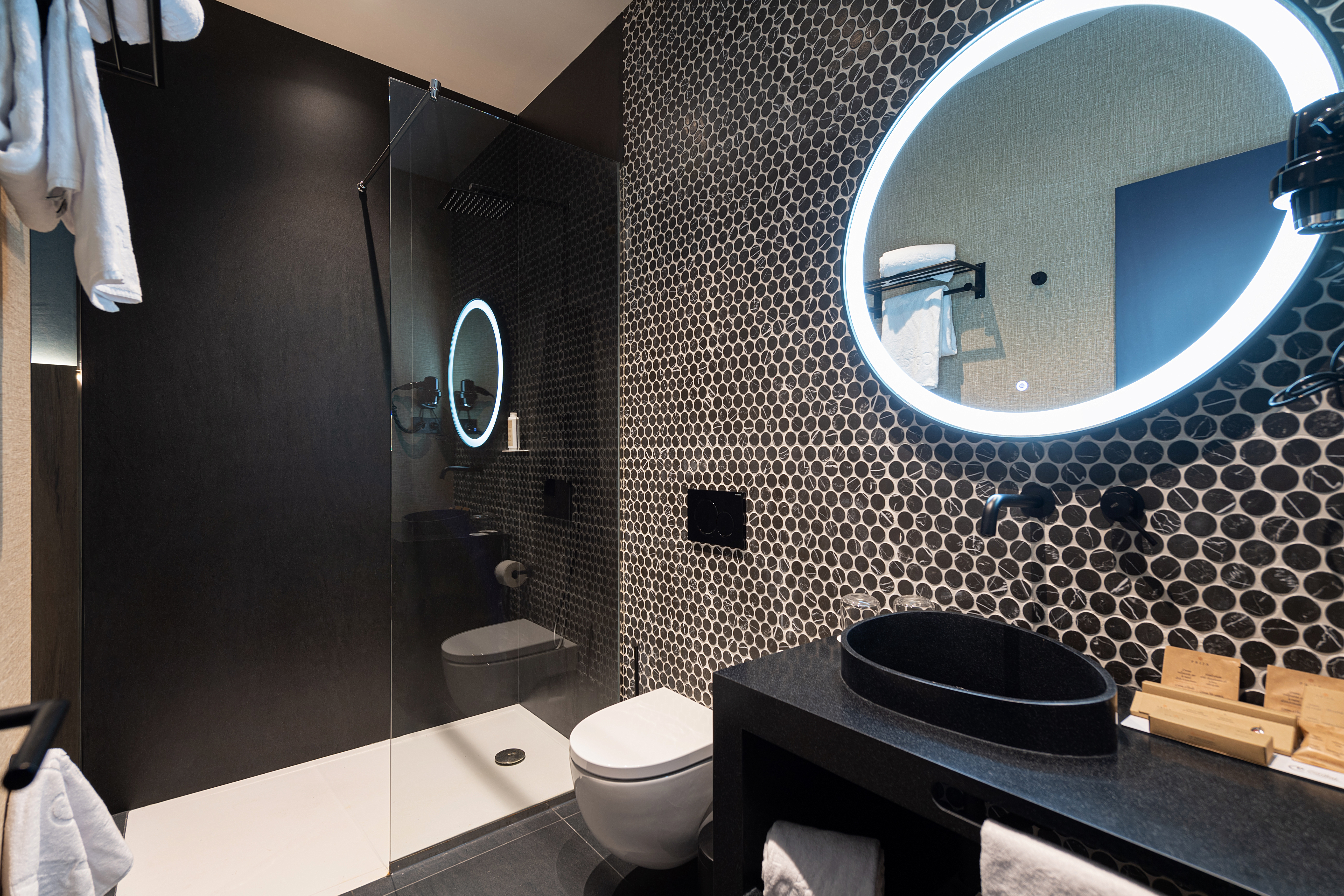 Double or Twin Deluxe