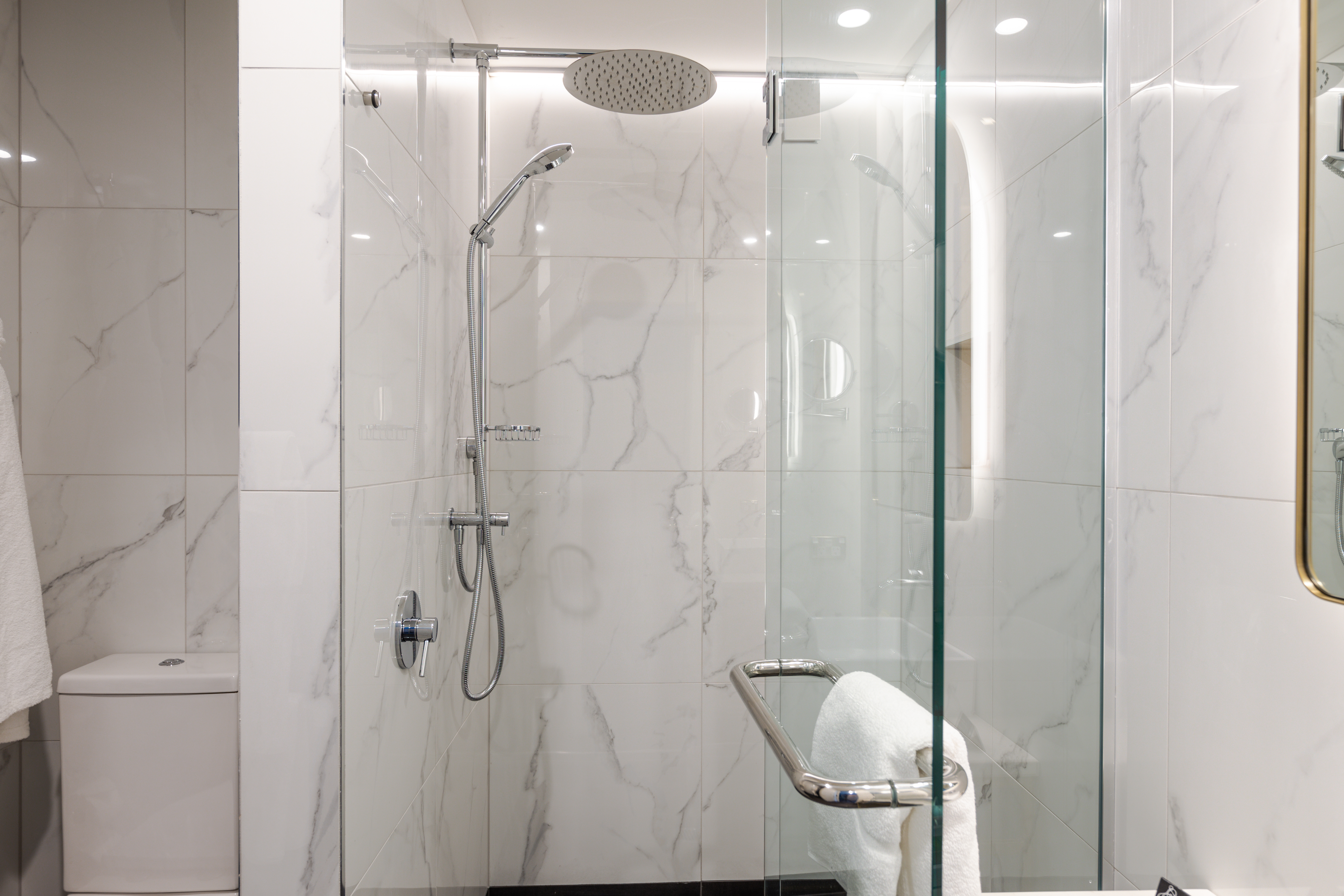 Double King Size Bed