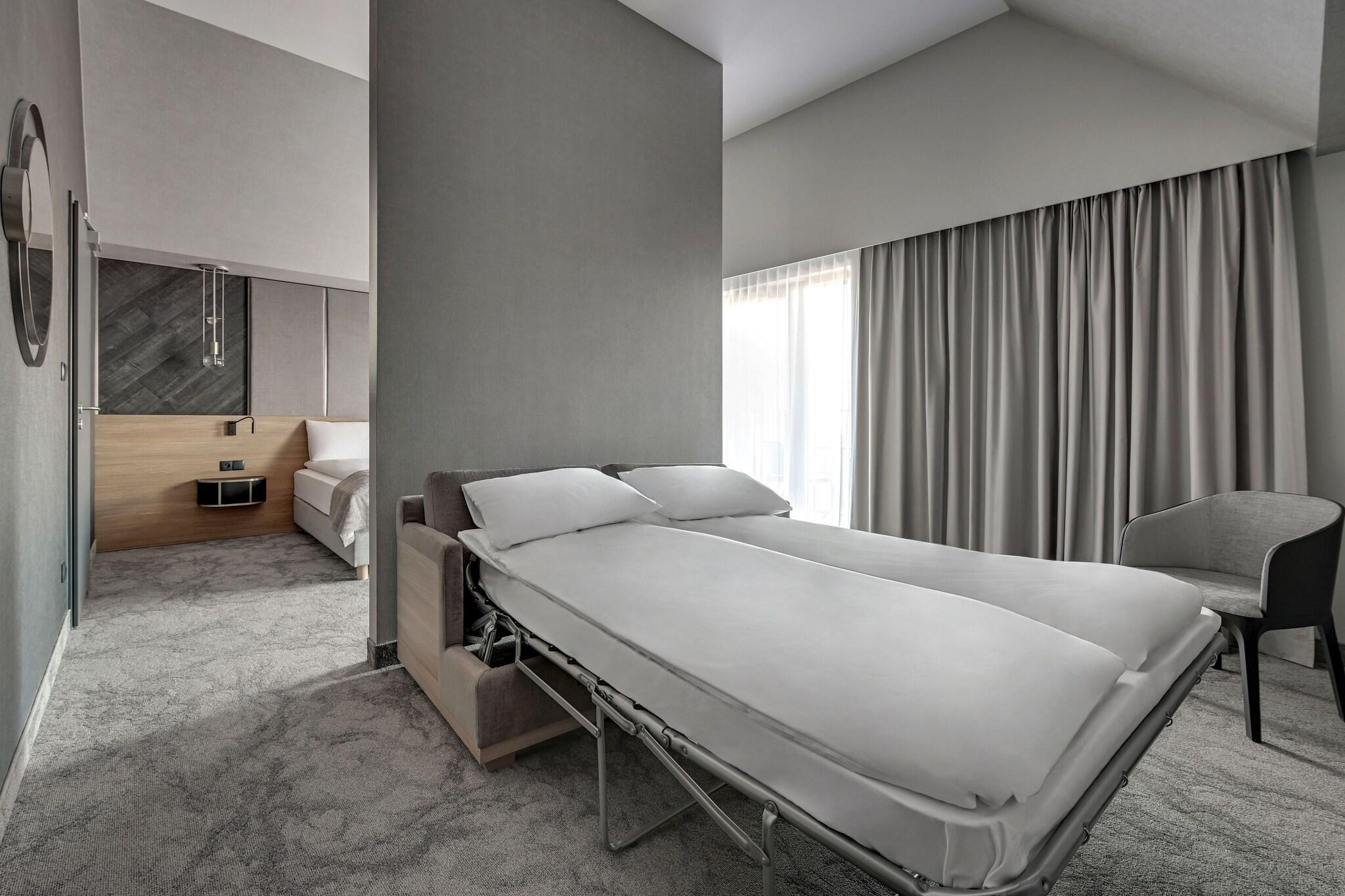 Studio Deluxe Two Beds