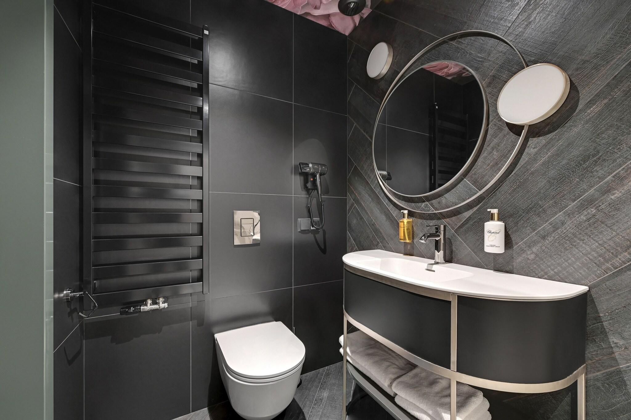 Studio Deluxe Two Beds