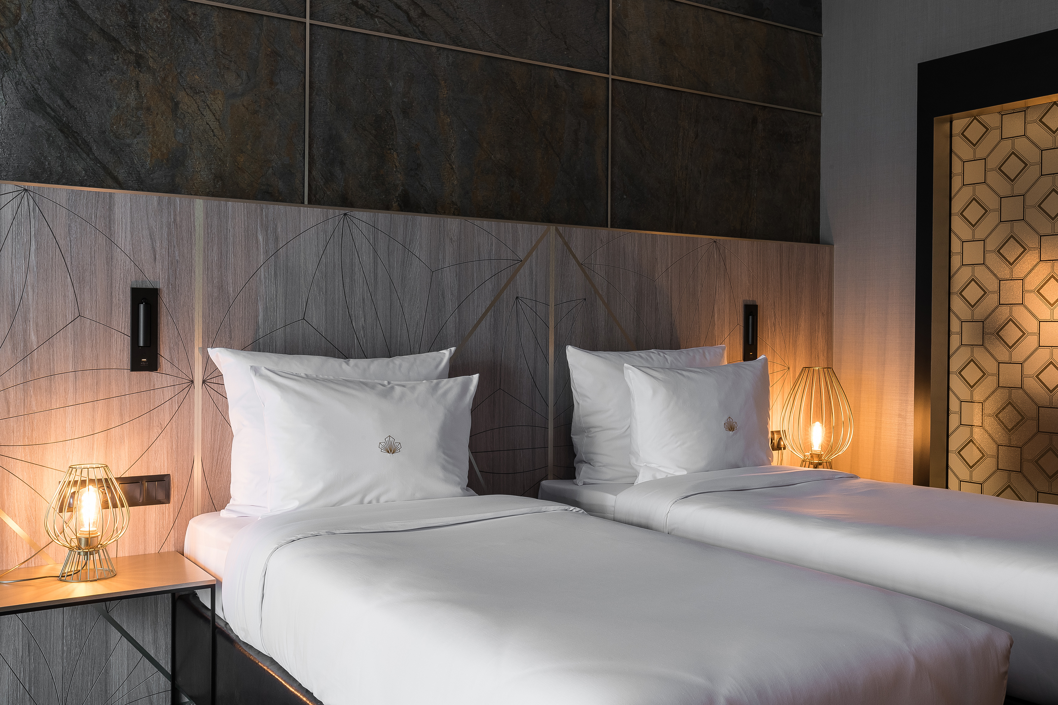 Double or Twin Superior