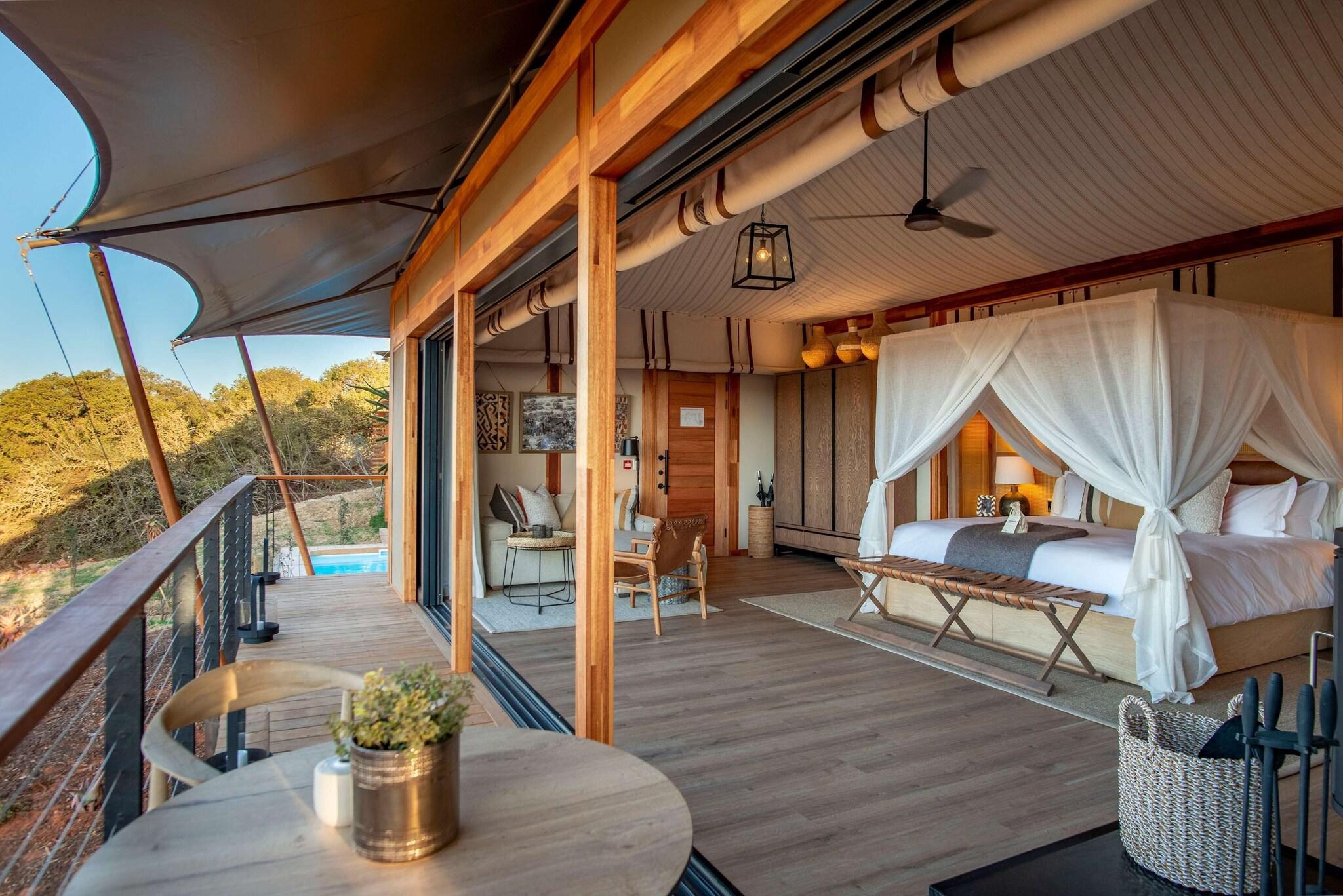 Tent Premier River View