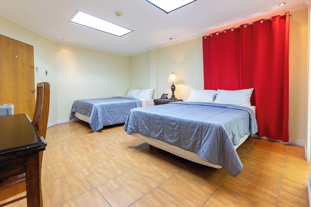 Suite Two Queen Beds