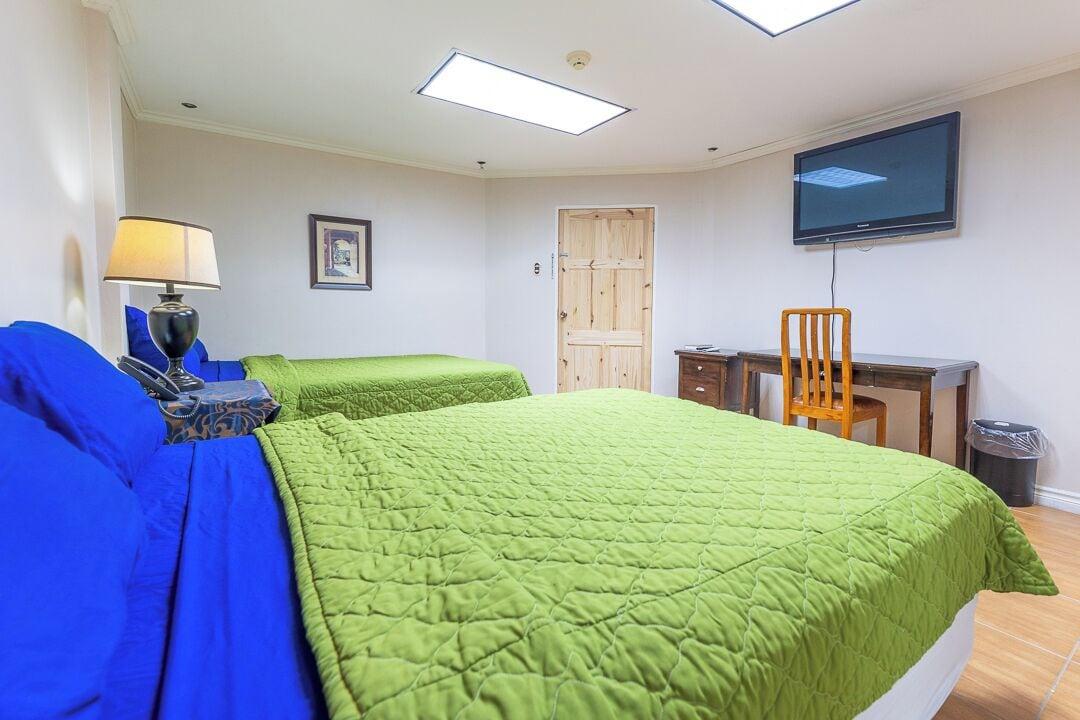 Suite Two Queen Beds