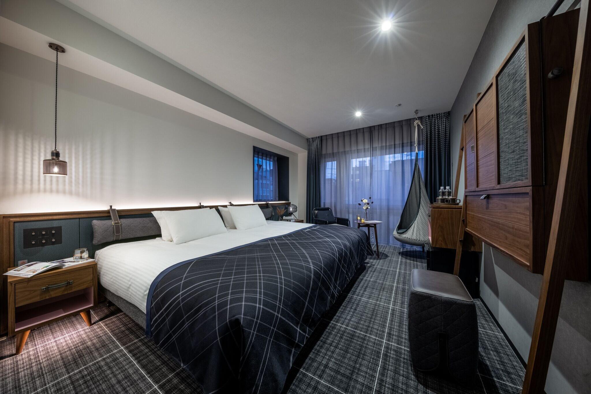 Double King Size Bed