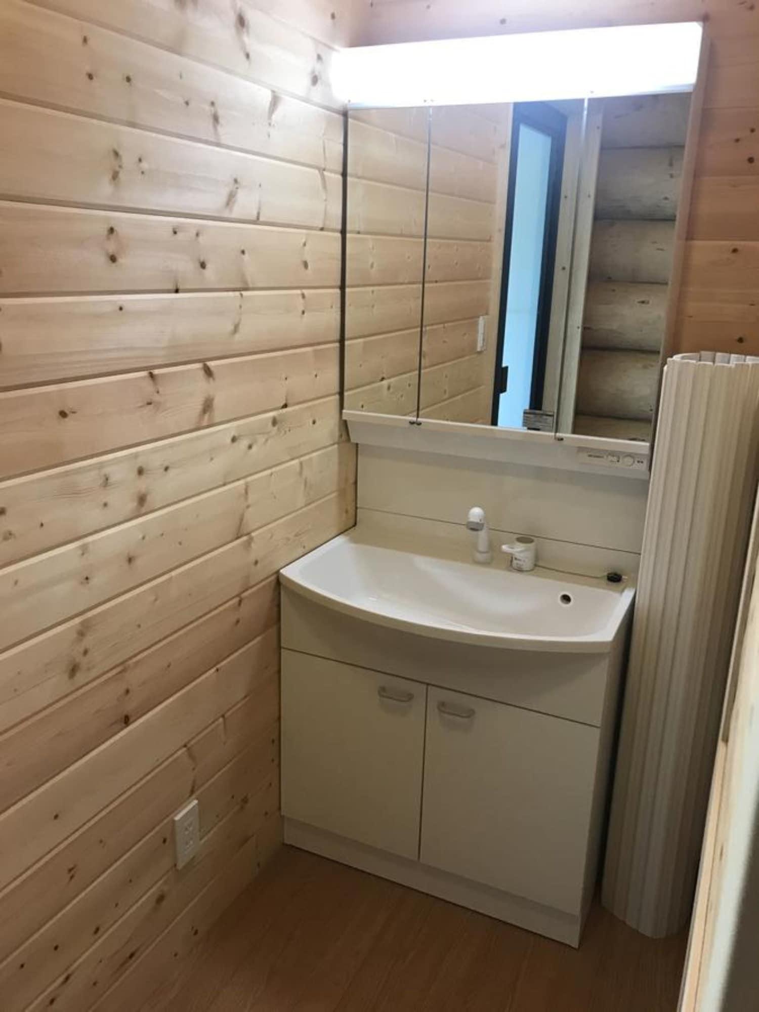 Family Room Lake View