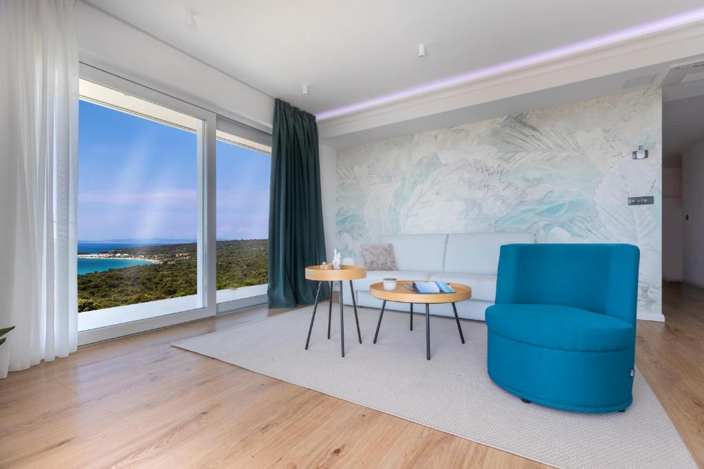 Suite Sea View with Air Conditioning