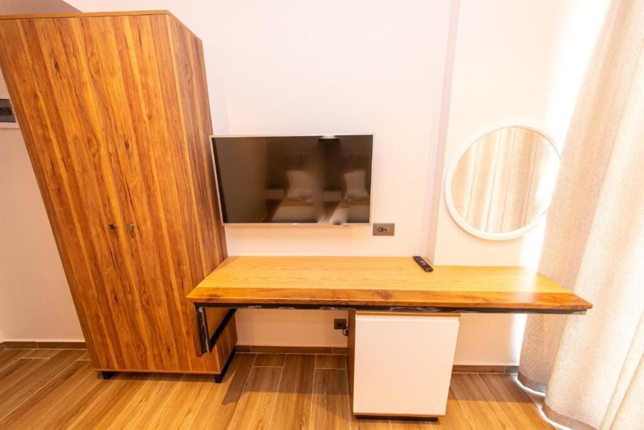 Double Deluxe with Views