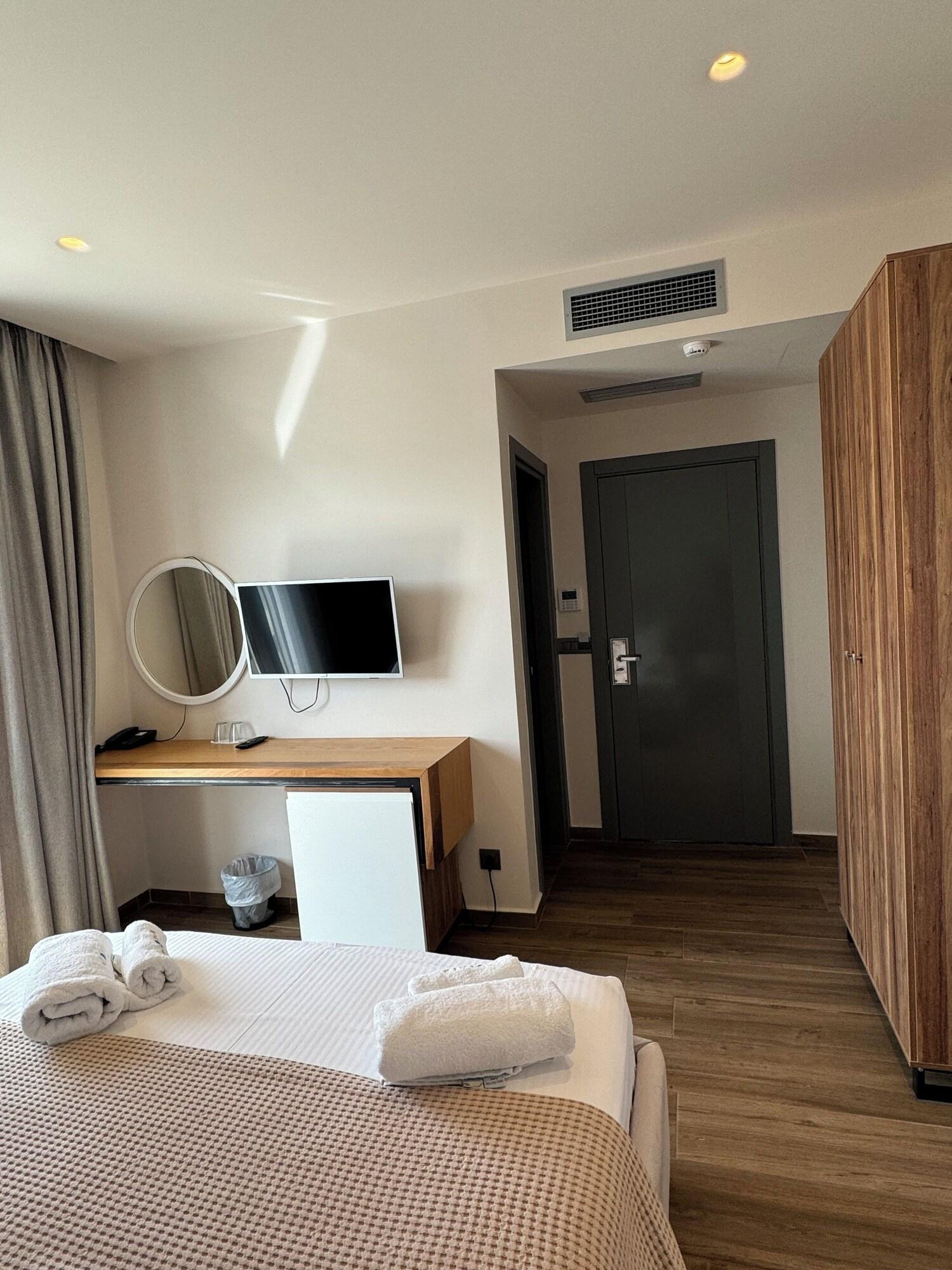 Double Deluxe Sea View