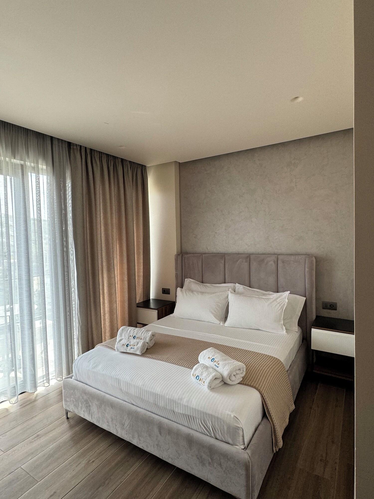 Double Deluxe with Views