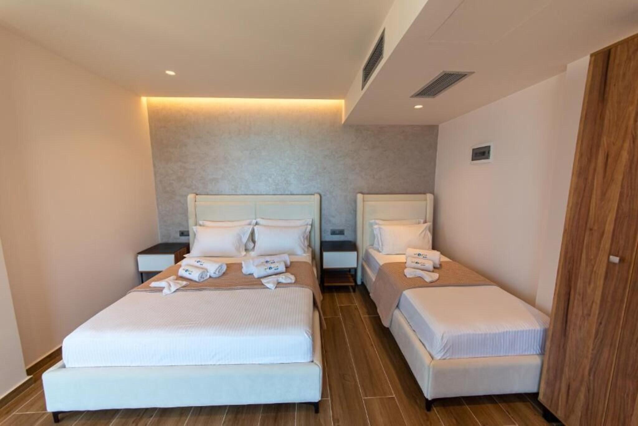 Triple Deluxe Sea View with Balcony