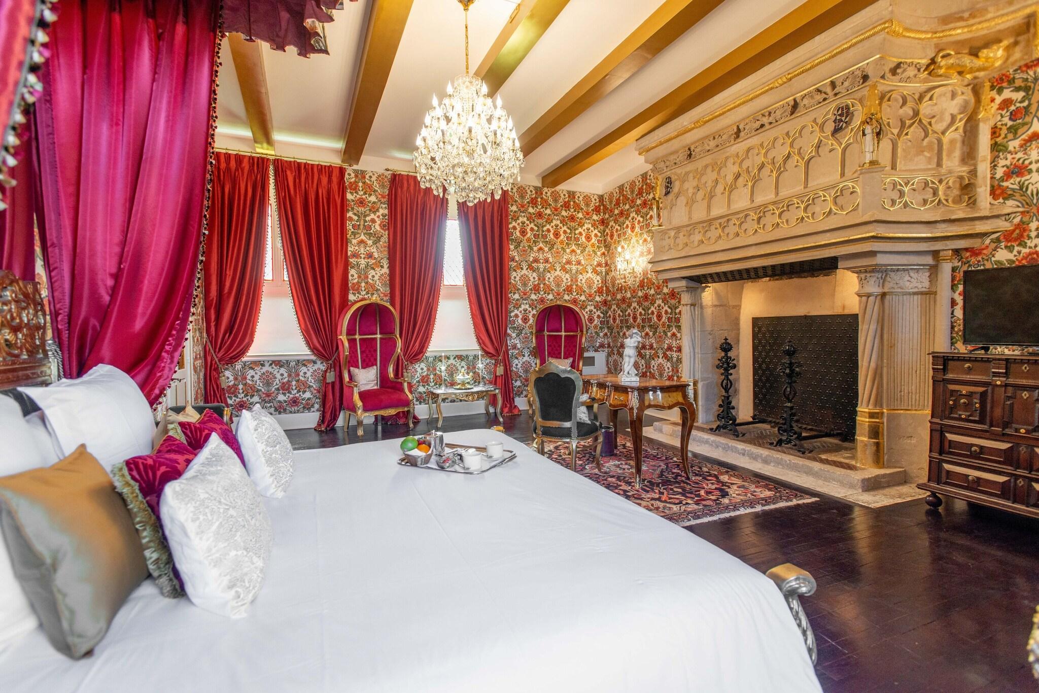 Suite Classic King Bed